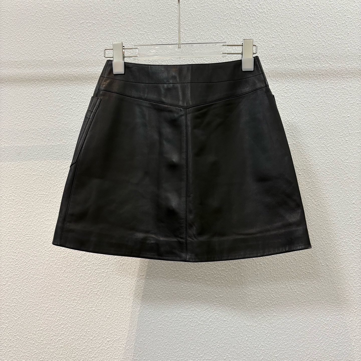 Dior Dior Leather Button Mini Skirt FR 34 Size 25" / US 0 / IT 36 - 2 Thumbnail
