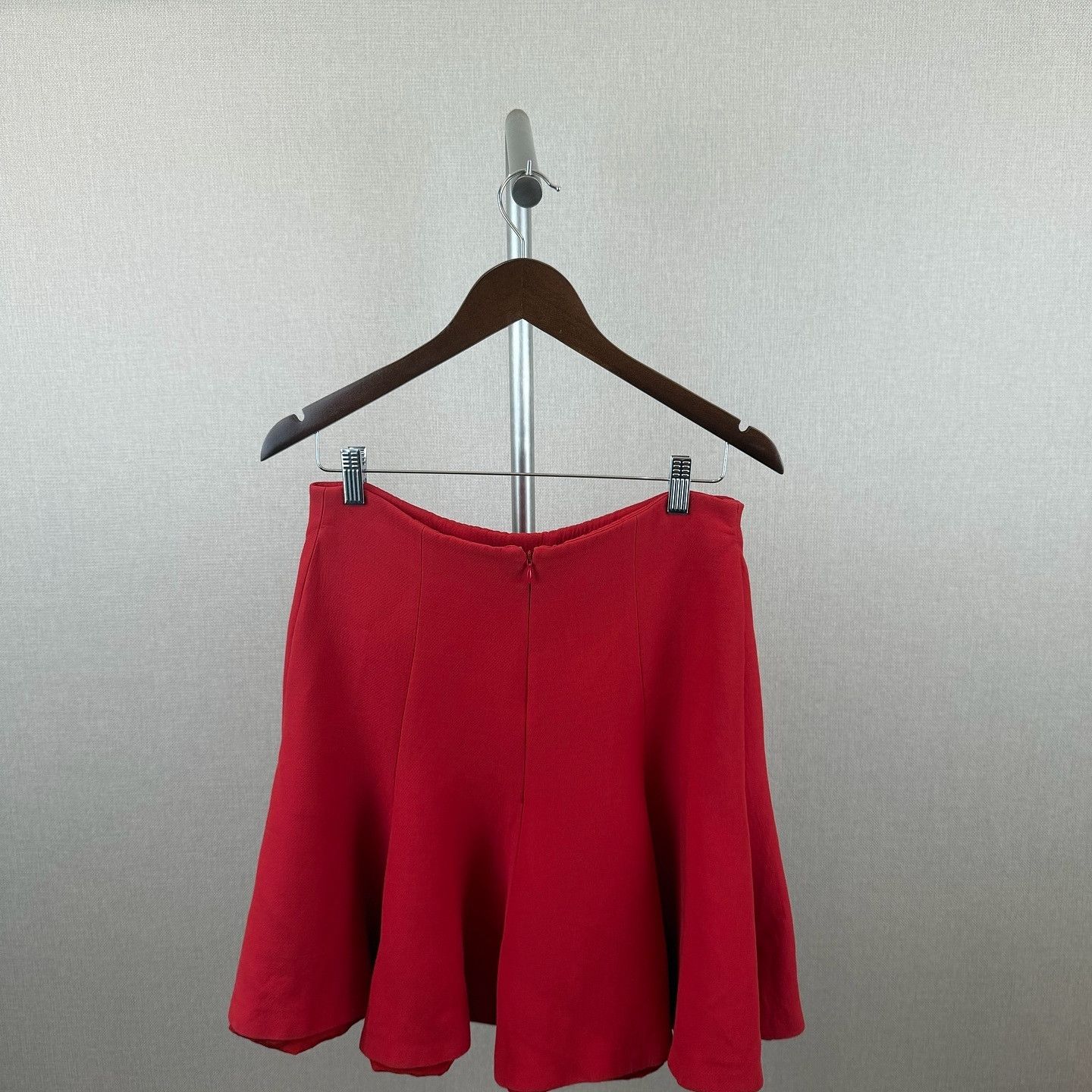 Dior Christian Dior Red Wool Silk Mini Skirt Size 46 Size 32" / US 10 / IT 46 - 2 Thumbnail