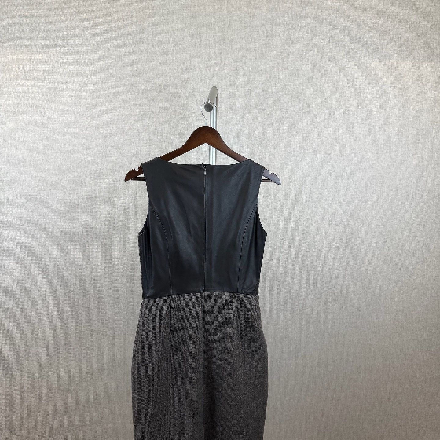 Dior Dior Wool Silk Leather Trim Sleeveless Dress Size 38 Size S / US 4 / IT 40 - 2 Thumbnail