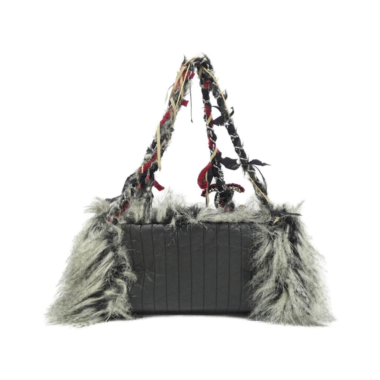 Chanel Chanel Chanel Tweed Fur Calf Shoulder Bag Textile Shoulder Bag DUTY FREE for USA Size ONE SIZE - 2 Thumbnail