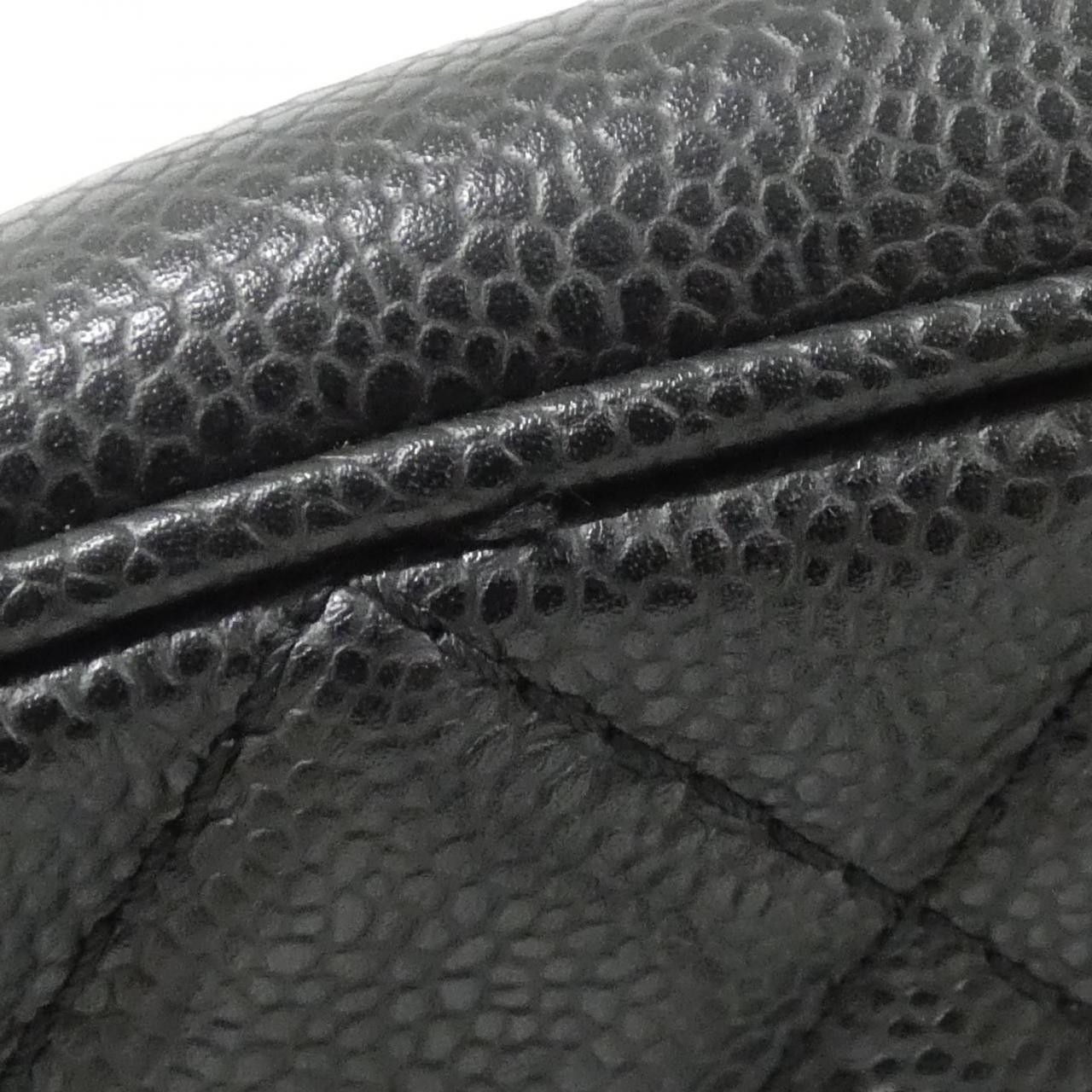 Chanel Chanel Chanel Grained Calf Shoulder Bag Leather Shoulder Bag DUTY FREE for USA Size ONE SIZE - 6 Thumbnail