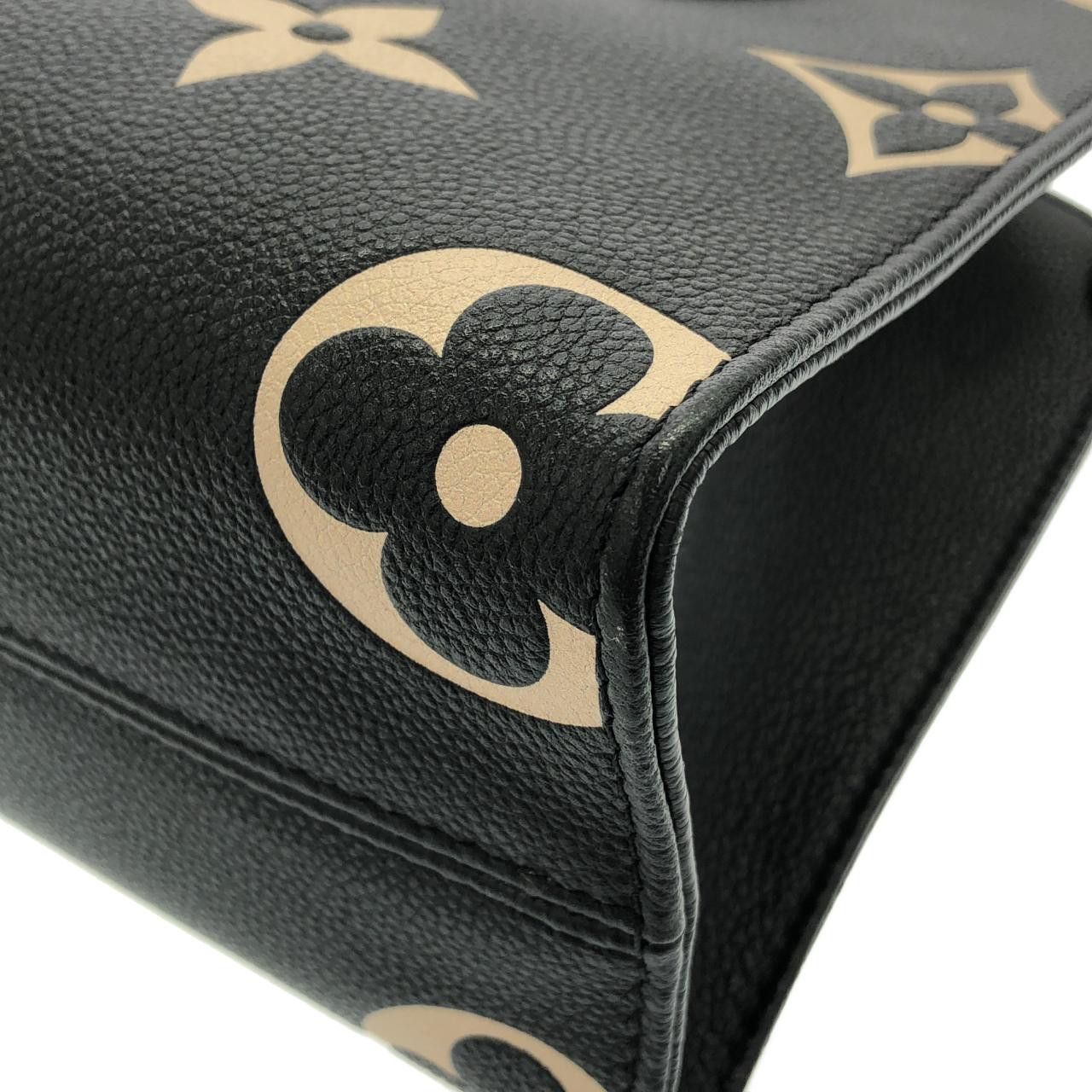 Louis Vuitton Louis Vuitton Louis Vuitton OnTheGo Monogram Empreinte Bag Leather Handbag M45659 DUTY FREE for USA Size ONE SIZE - 3 Thumbnail