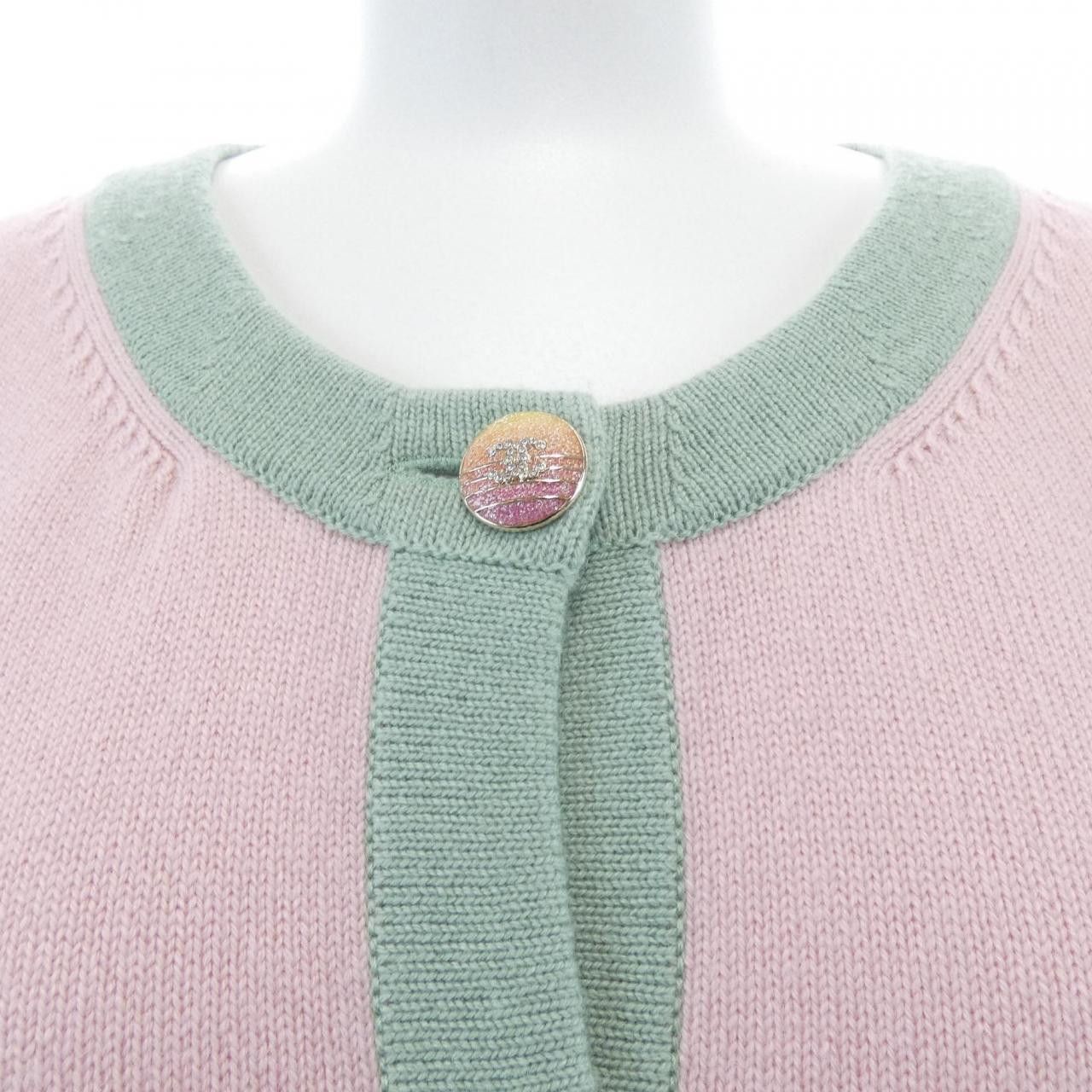 Chanel Chanel Chanel LOOK 29 Cashmere Cardigan Textile Tops P76463K10983 DUTY FREE for USA Size ONE SIZE - 6 Thumbnail