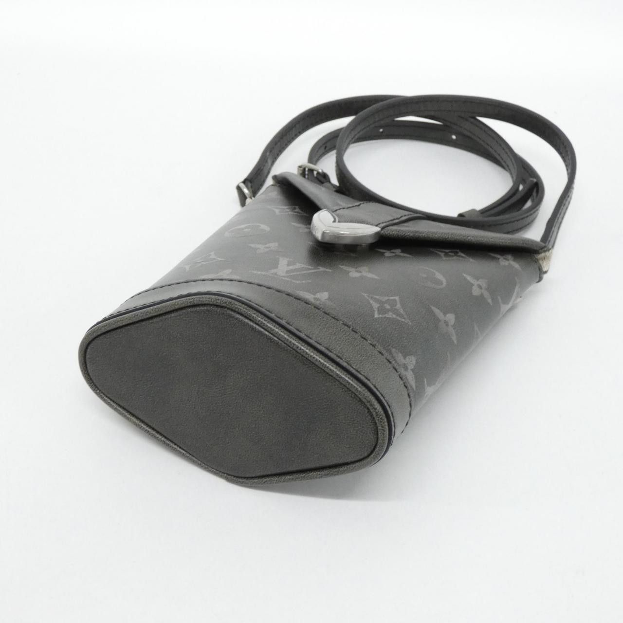 Louis Vuitton Louis Vuitton Louis Vuitton Brushed Monogram Envelope Pouch Calf Shoulder Bag Leather Shoulder Bag M12074 DUTY FREE for USA Size ONE SIZE - 3 Thumbnail