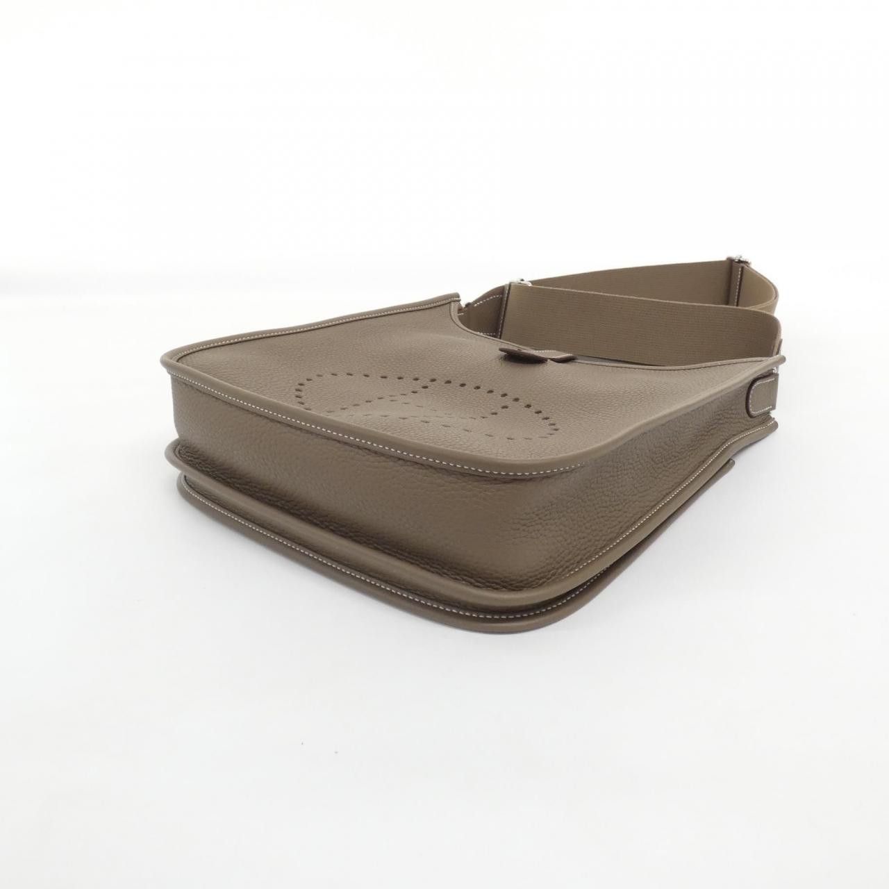 Hermes Hermes Hermes Evelyne3 PM Clemence Shoulder Bag Leather Shoulder Bag Z DUTY FREE for USA Size ONE SIZE - 3 Thumbnail