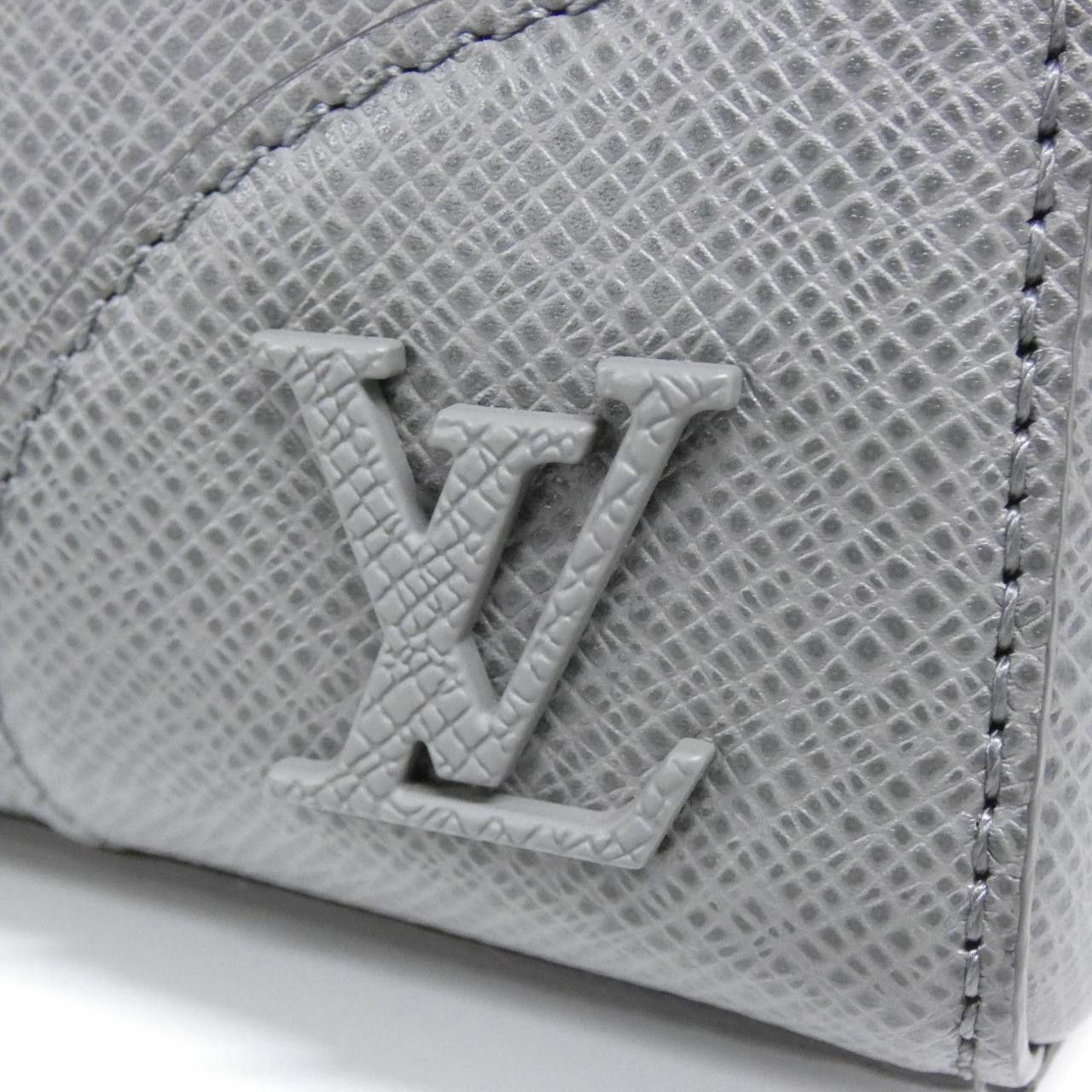 Louis Vuitton Louis Vuitton Louis Vuitton Taiga Briefcase Leather Business Bag M30856 DUTY FREE for USA Size ONE SIZE - 4 Thumbnail