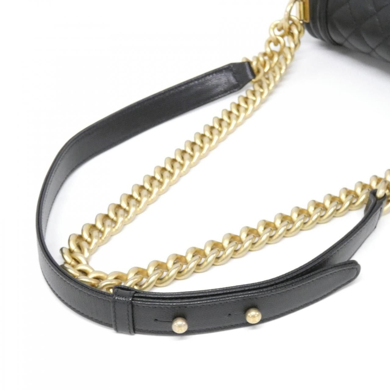 Chanel Chanel Chanel Boy Chanel Grained Calf Shoulder Bag Leather Shoulder Bag 67085 DUTY FREE for USA Size ONE SIZE - 5 Thumbnail