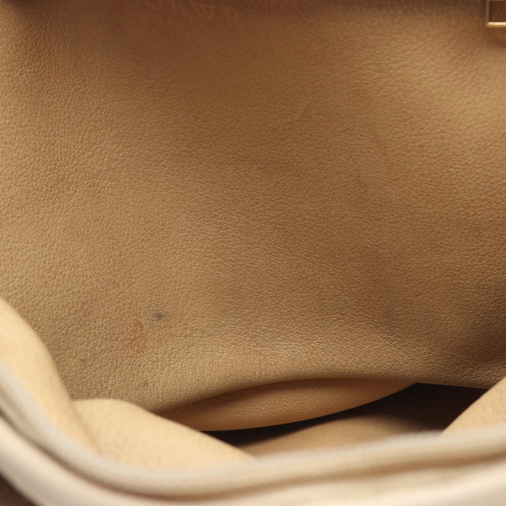 Loewe Loewe Loewe Anagram Leather Shoulder Bag Leather Shoulder Bag DUTY FREE for USA Size ONE SIZE - 5 Thumbnail