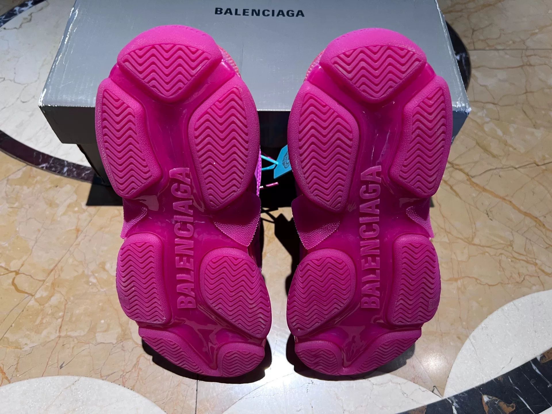 Balenciaga Balenciaga Size 36 New Item Size US 5 / IT 35 - 5 Thumbnail