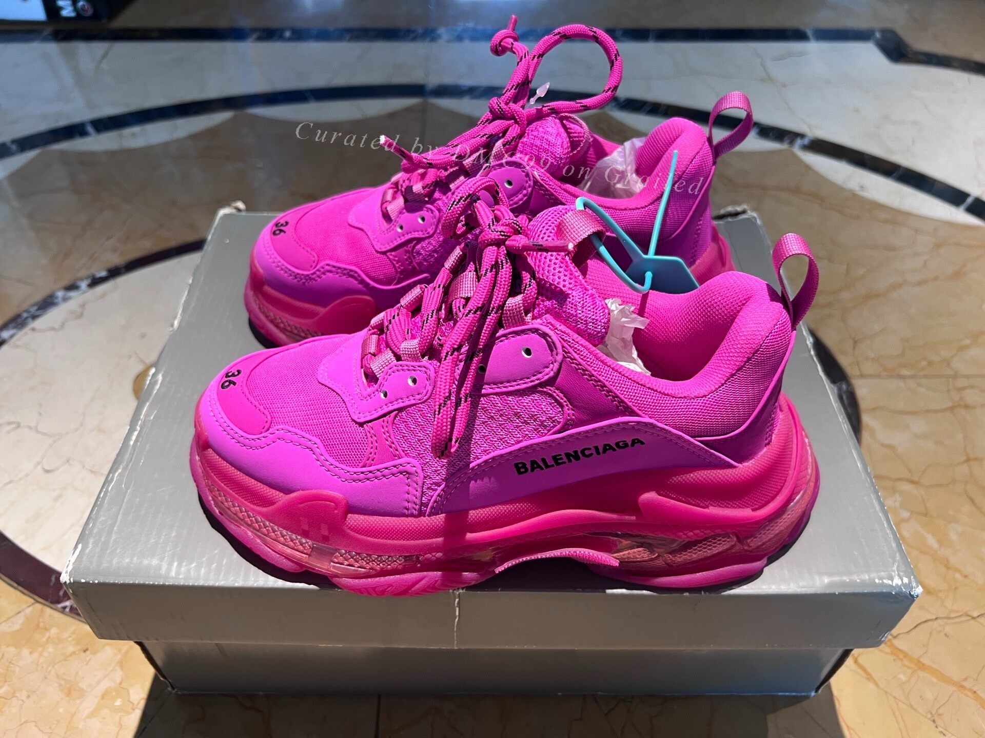 Balenciaga Balenciaga Size 36 New Item Size US 5 / IT 35 - 2 Thumbnail