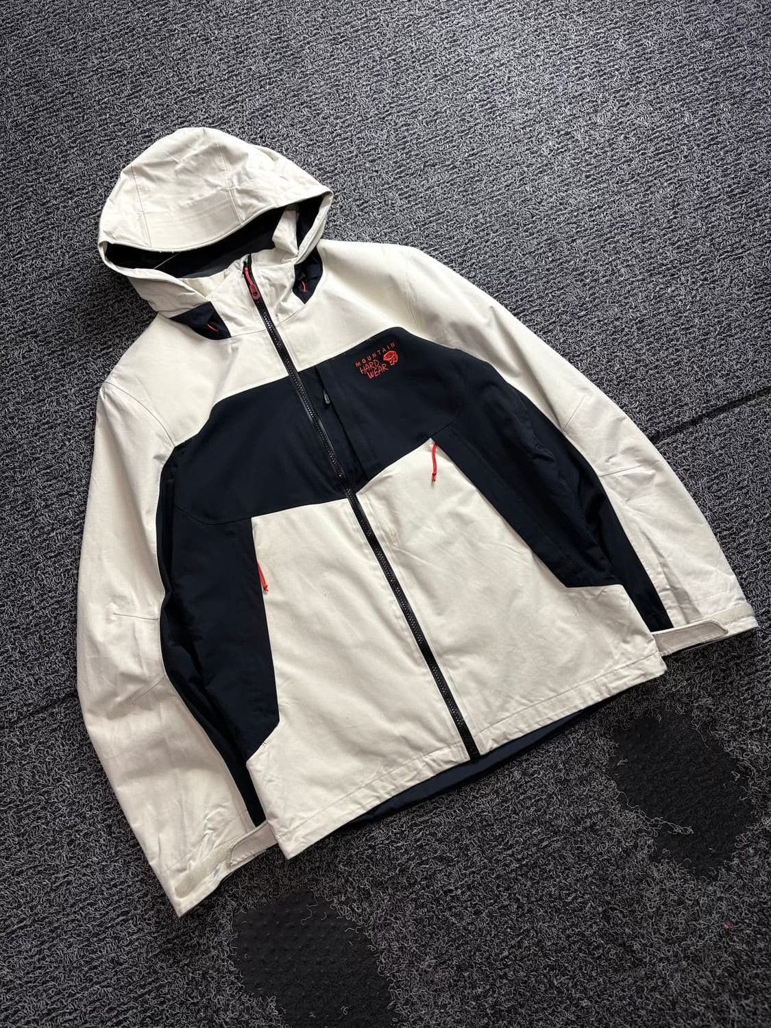 Mountain Hardwear Mountain Hardwear Vintage Functional Jacket Size US XL / EU 56 / 4 - 5 Thumbnail