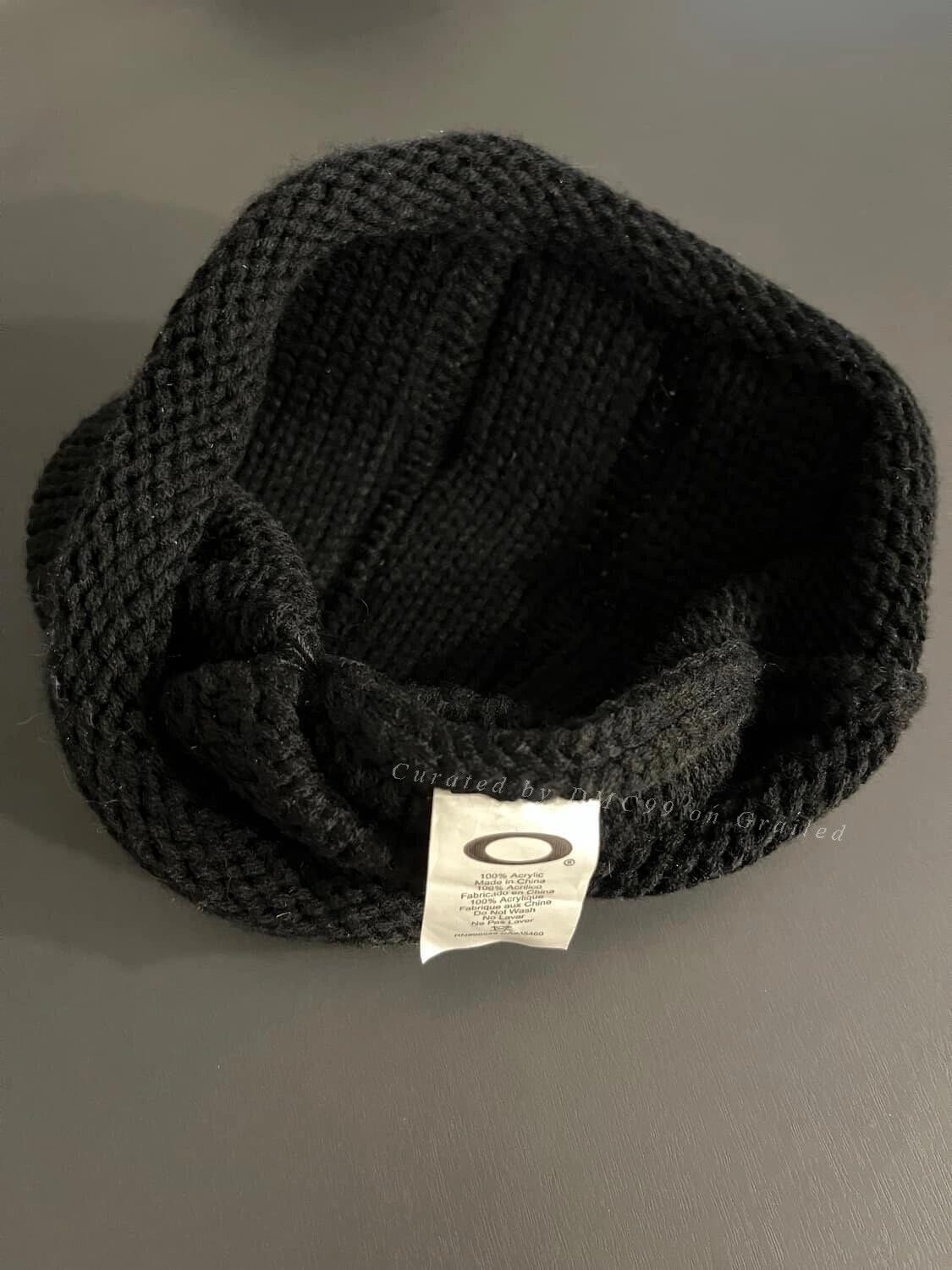 Oakley Oakley Vintage Dark Functional Knit Hat Size ONE SIZE - 3 Thumbnail