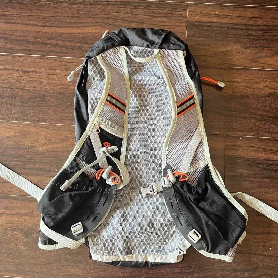 Mountain Hardwear Mountain Hardwear Vintage Functional Backpack Size ONE SIZE - 2 Thumbnail