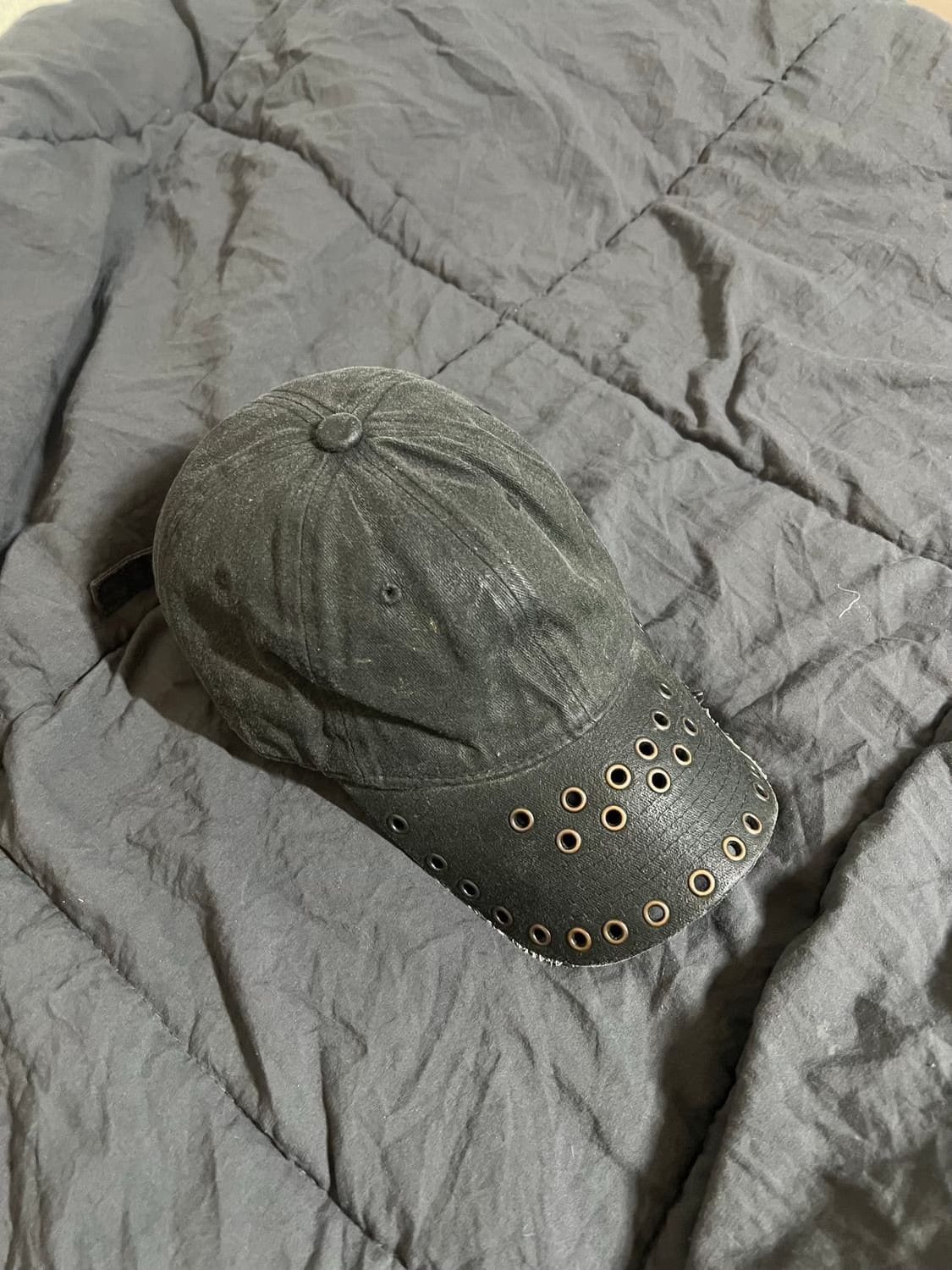 P.L.N. p.l.n Vintage Distressed Waxed Hat Size ONE SIZE - 2 Thumbnail