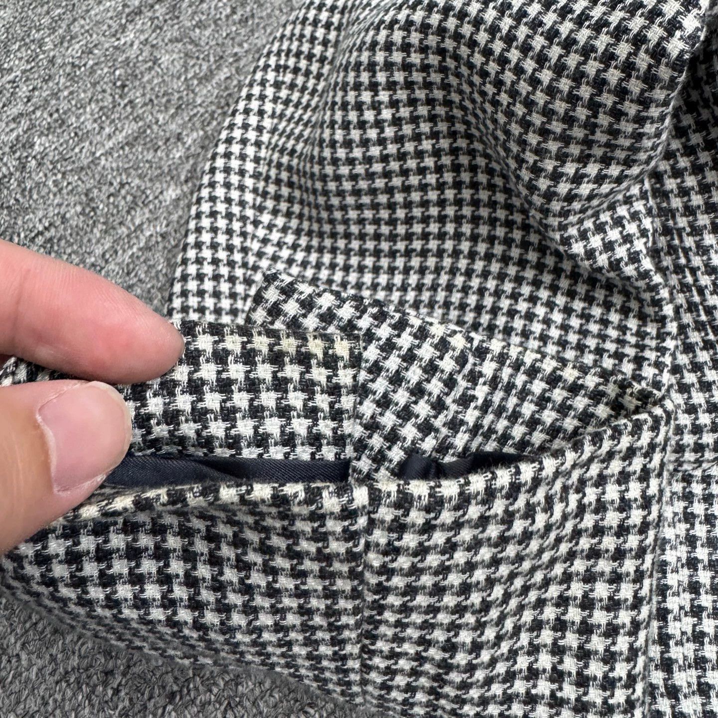 Brunello Cucinelli Stylish Gray Plaid Linen-Wool Blazer Size US M / EU 48-50 / 2 - 3 Thumbnail