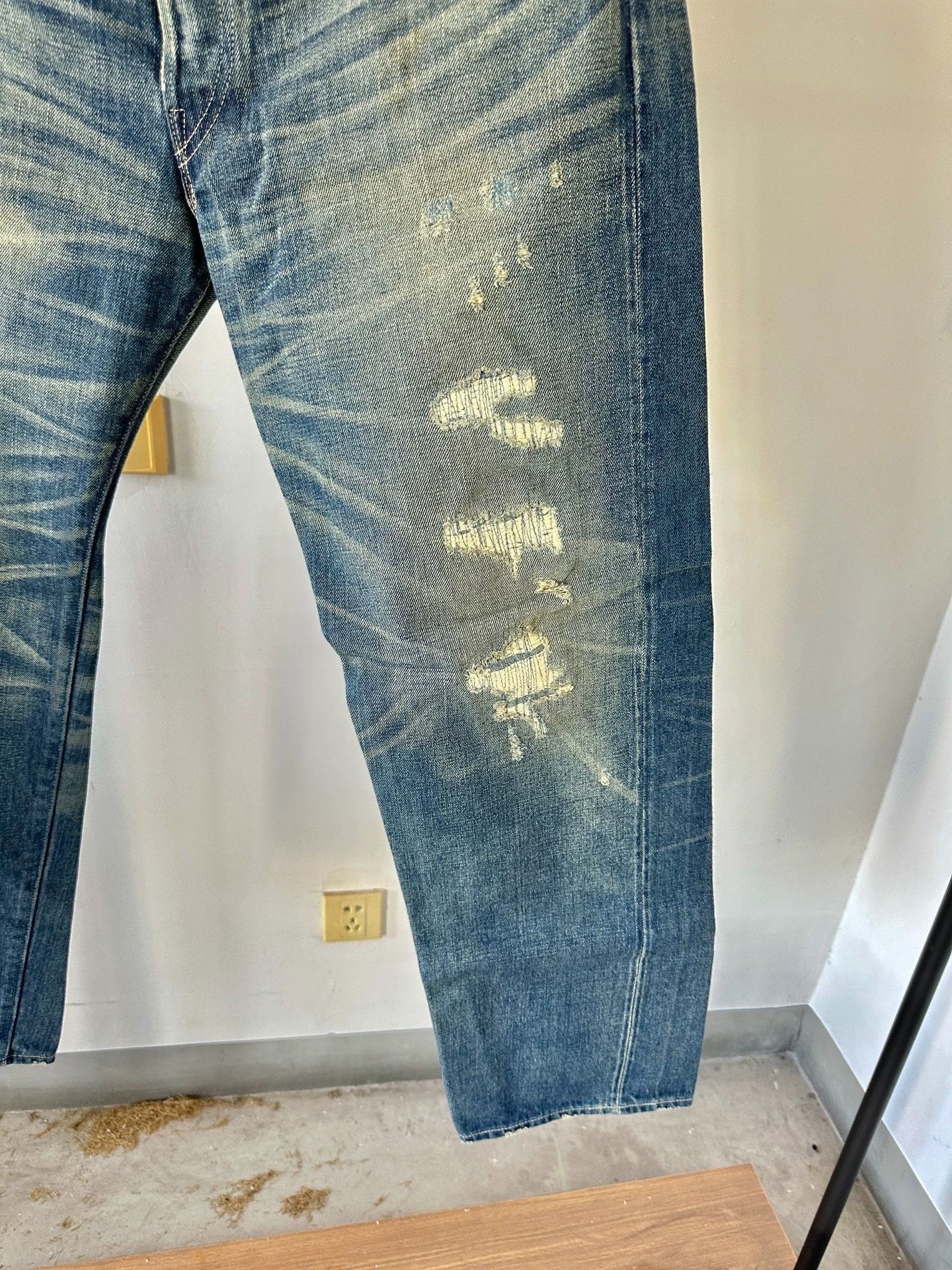 Levi's Patch Stitch Heavy Wash Denim in Blue, Size 36 Size US 36 / EU 52 - 4 Thumbnail