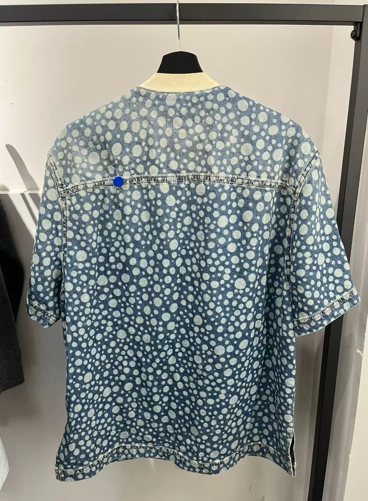 Louis Vuitton Polka Dot Short Sleeve Shirt in Blue Size US M / EU 48-50 / 2 - 2 Thumbnail