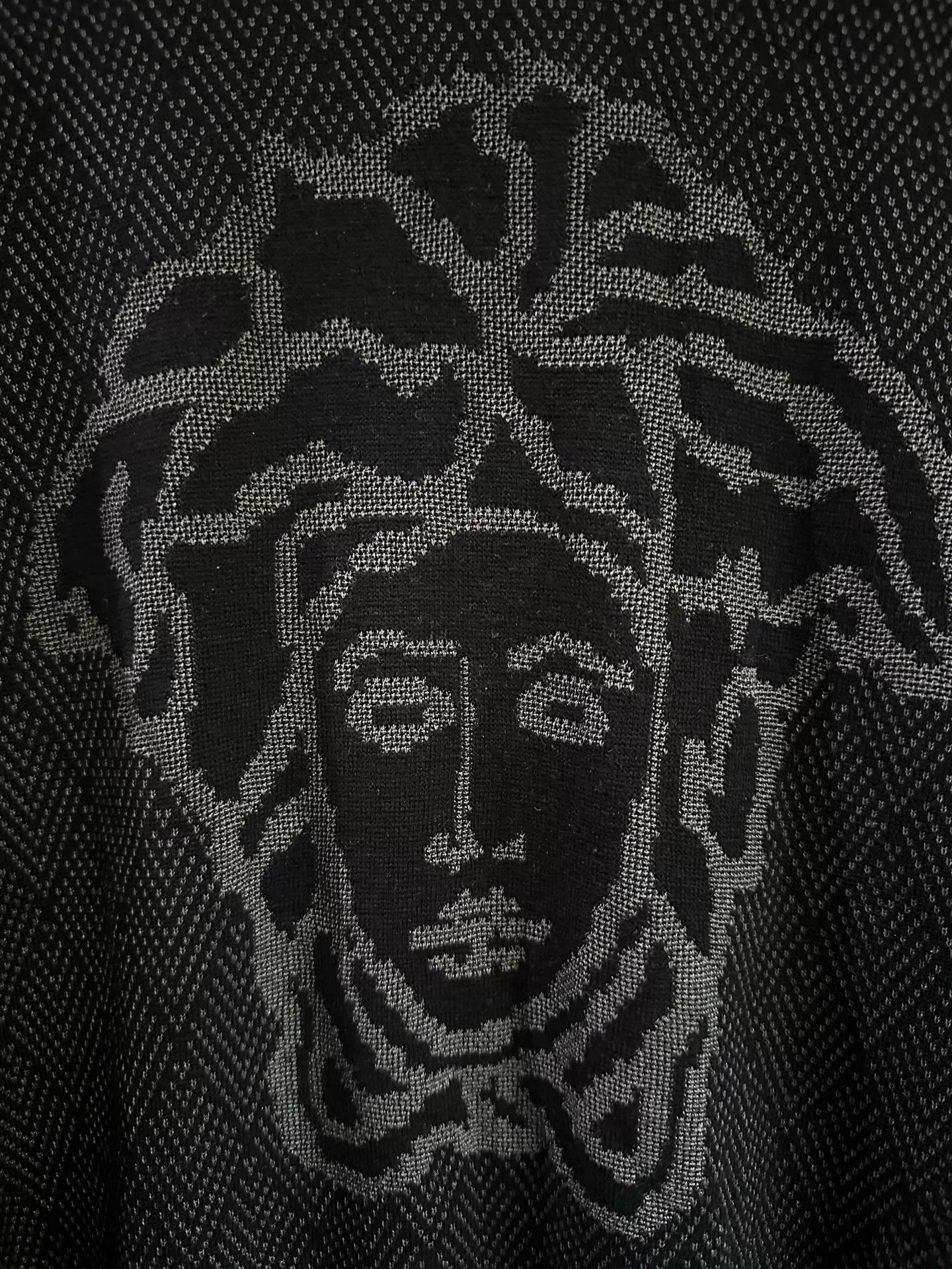 Versace Limited Edition Knit Sweater in Black Size US M / EU 48-50 / 2 - 6 Thumbnail
