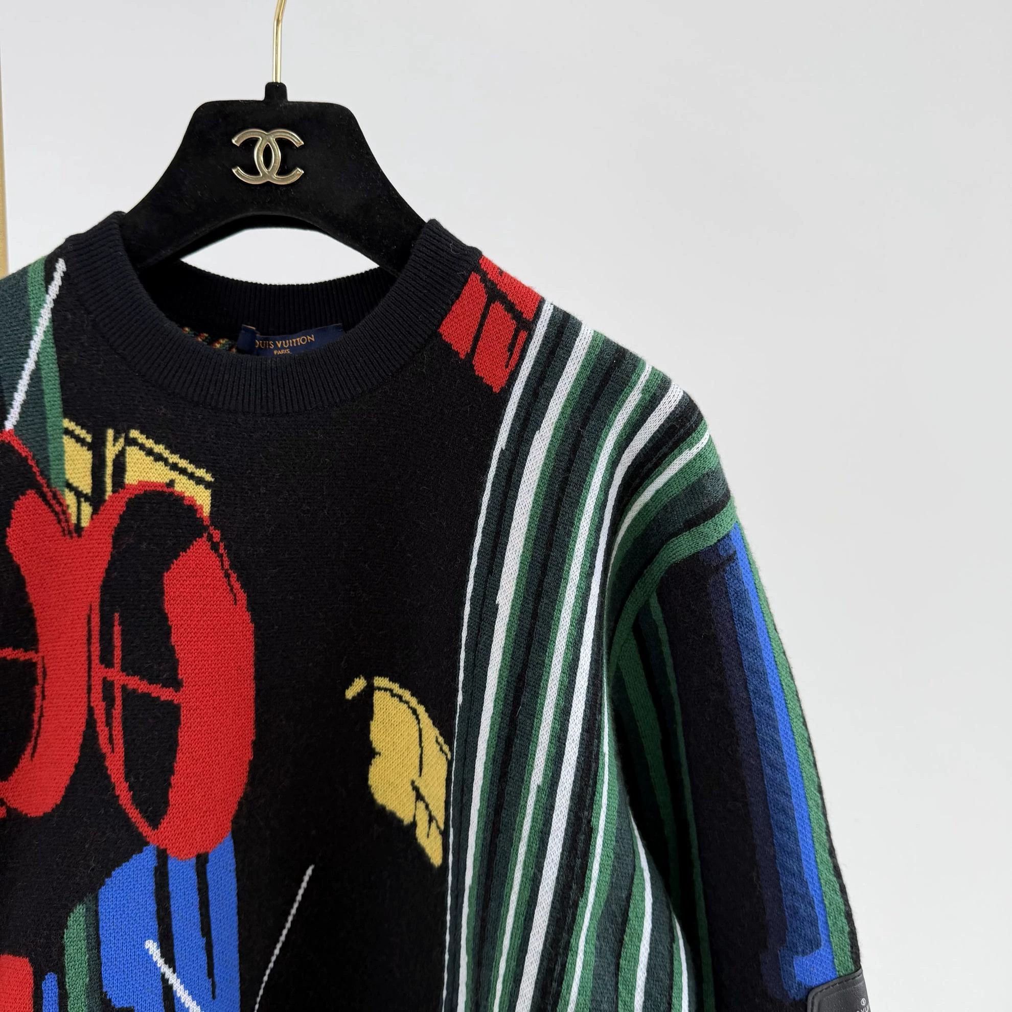 Louis Vuitton Color Blocked Crewneck Sweatshirt in Multi Size US S / EU 44-46 / 1 - 3 Thumbnail