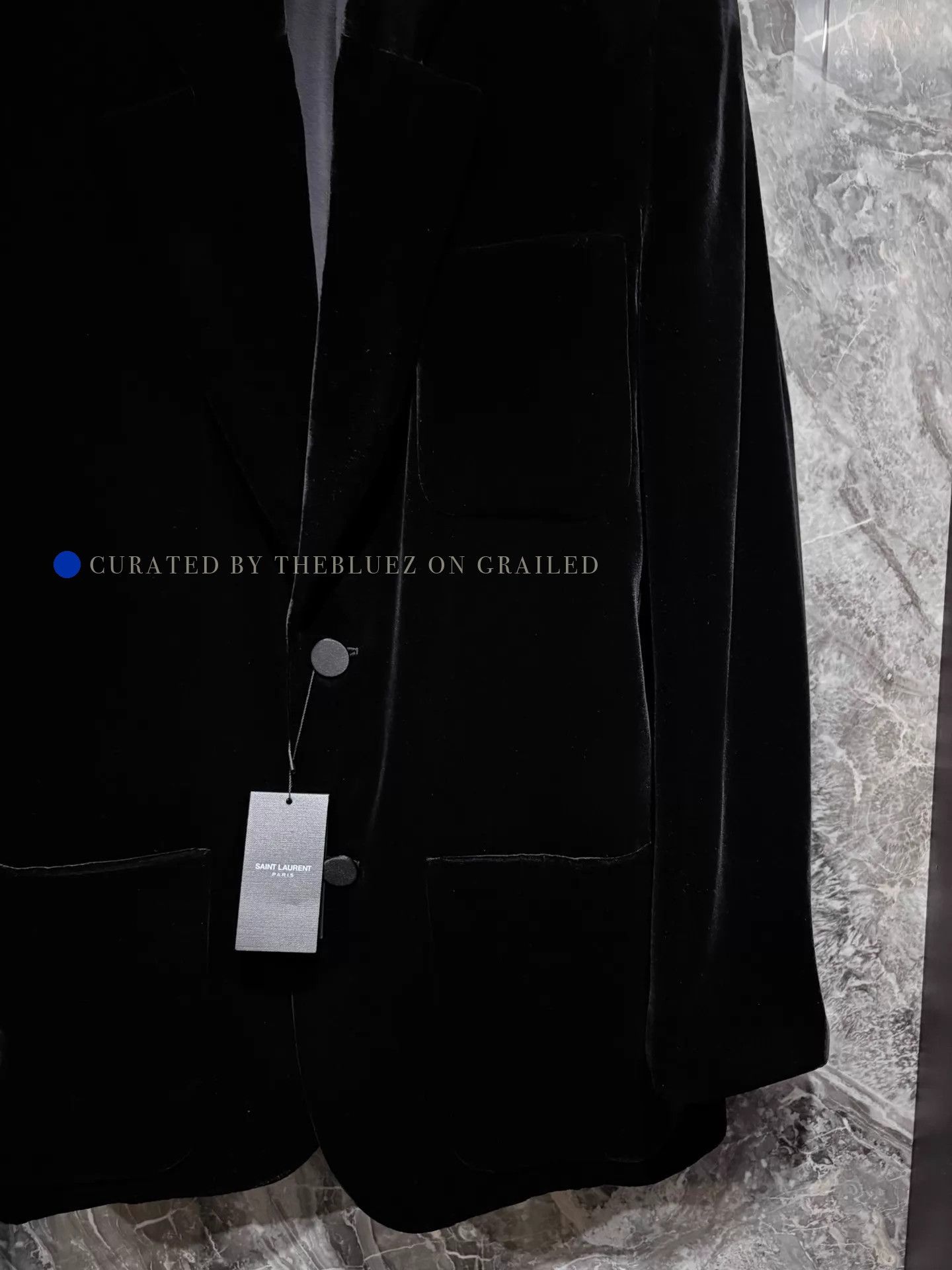 Saint Laurent Paris Elegant Wide Shoulder Black Silk Velvet Blazer Size US S / EU 44-46 / 1 - 3 Thumbnail