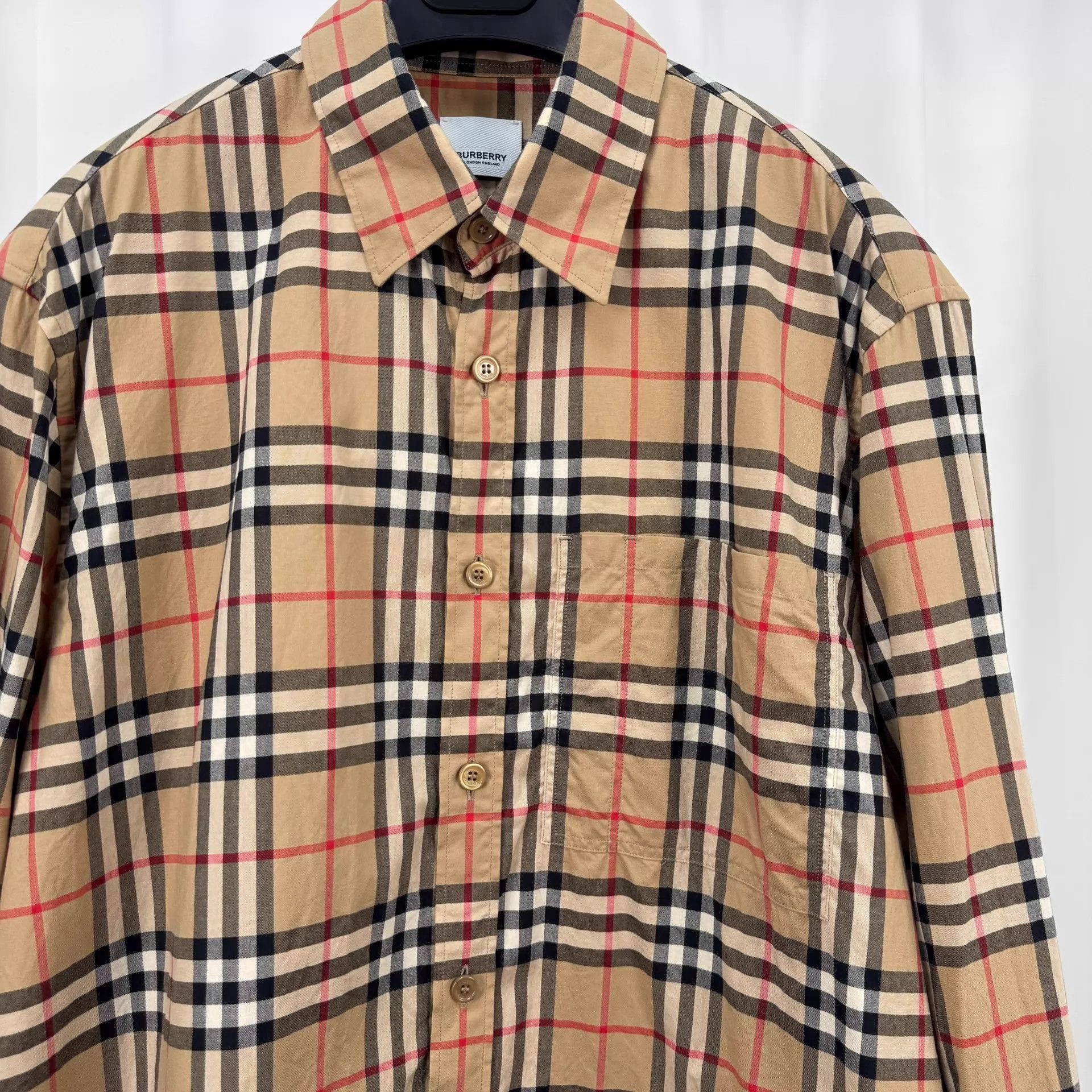 Burberry Classic Check Button-Up Shirt in Multi Size US L / EU 52-54 / 3 - 3 Thumbnail