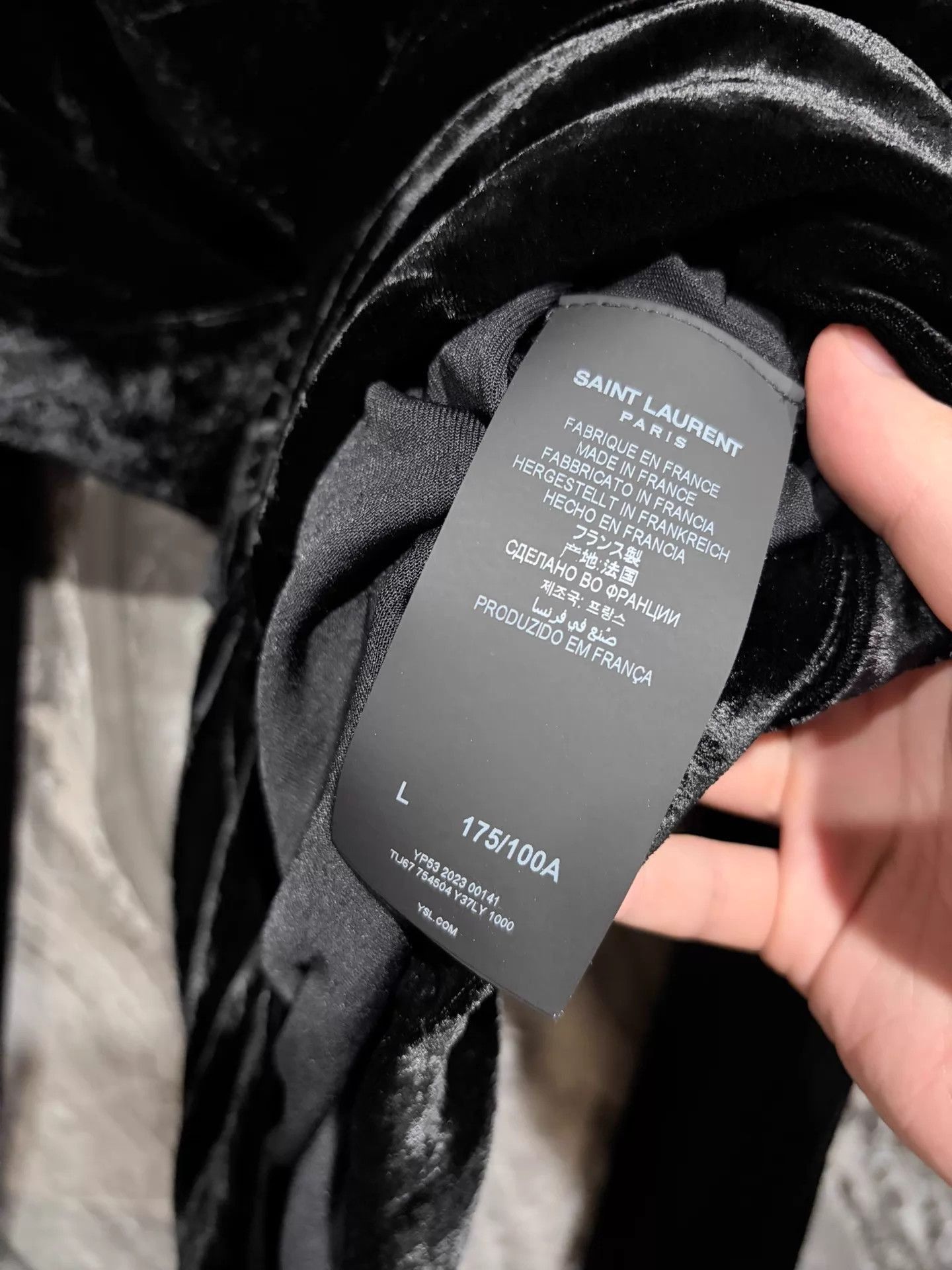 Saint Laurent Paris Black Velvet Wrap Top Size US L / EU 52-54 / 3 - 6 Thumbnail