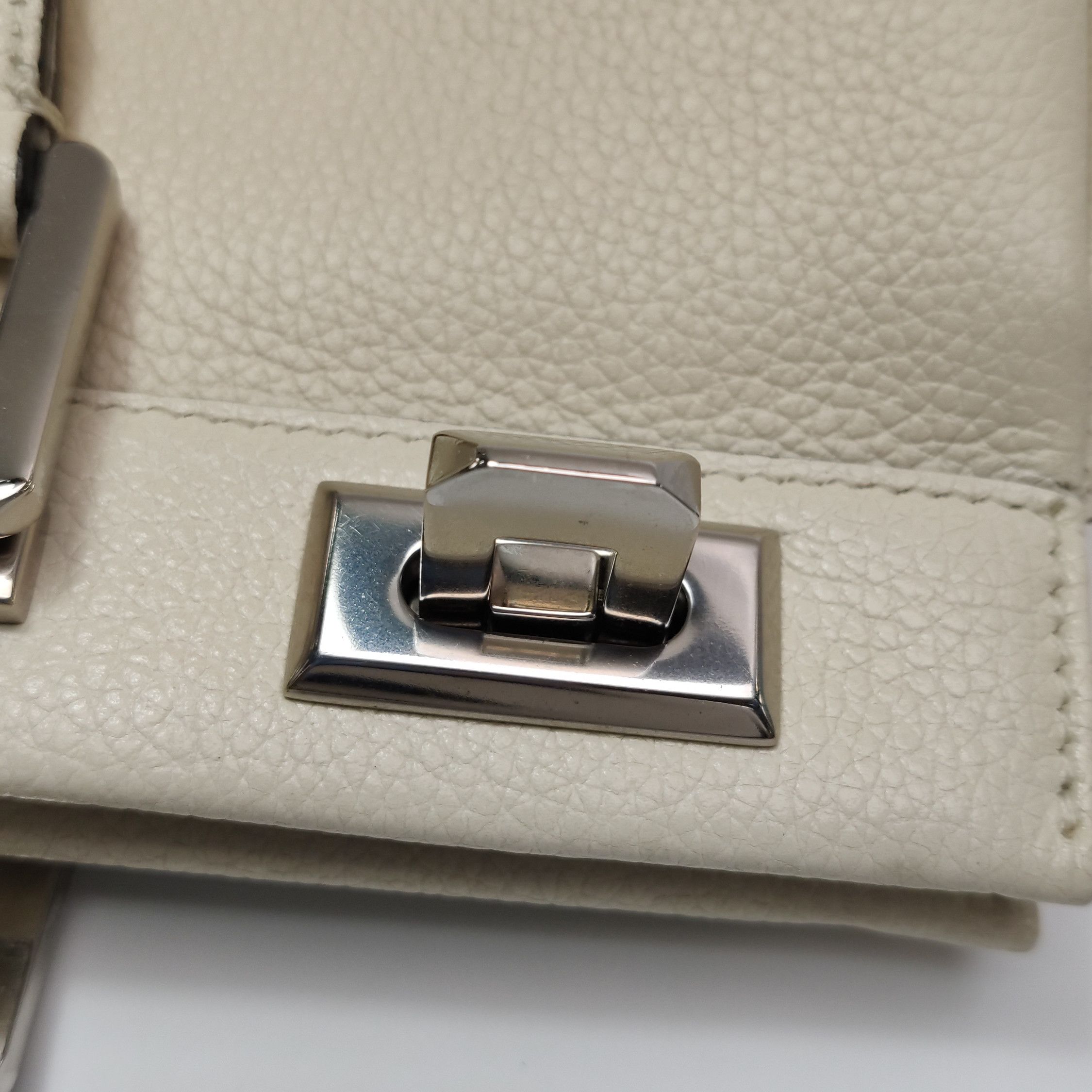 Gucci Gucci Women os Shoulder Bags Size ONE SIZE - 14 Thumbnail