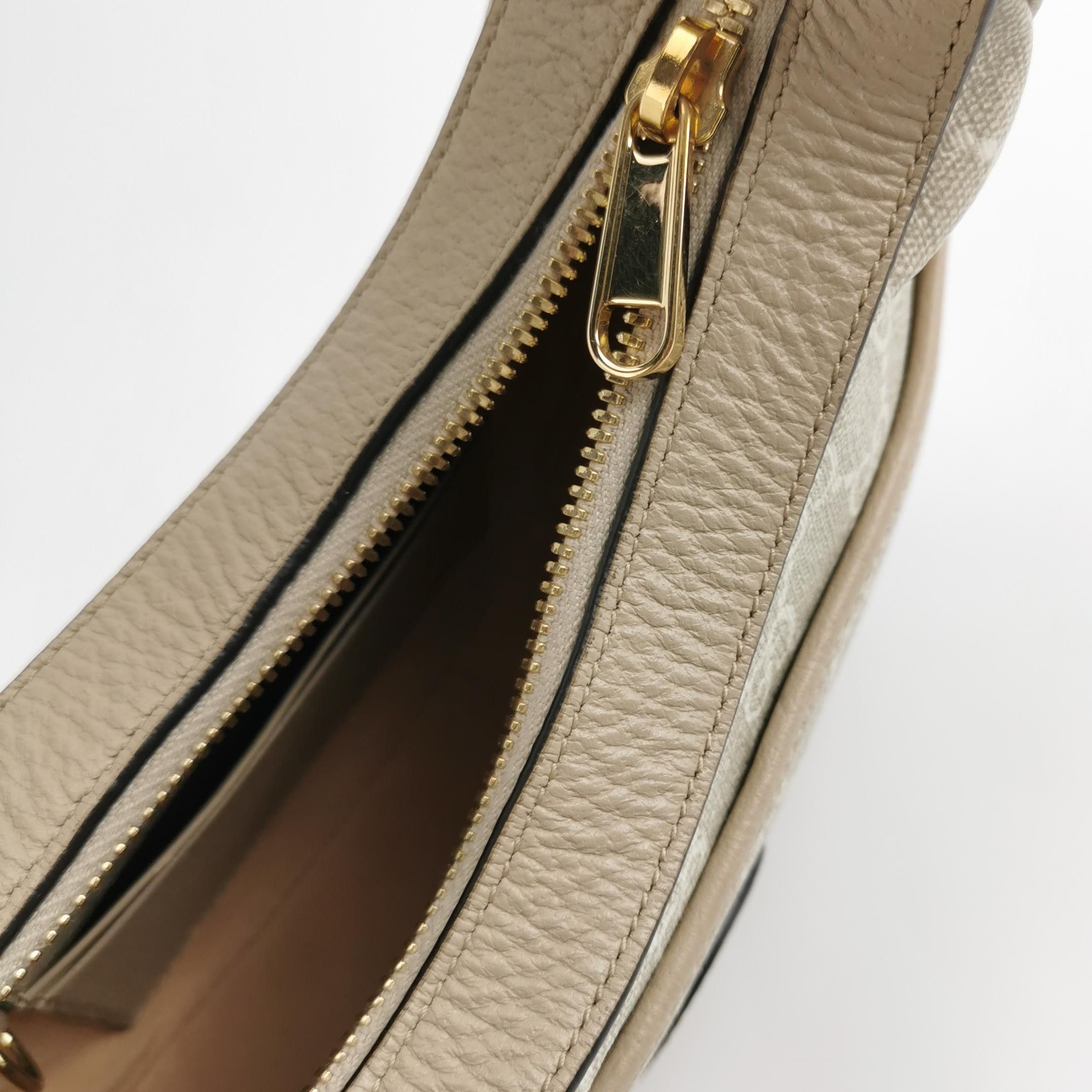 Gucci Gucci Women os Shoulder Bags Size ONE SIZE - 7 Thumbnail