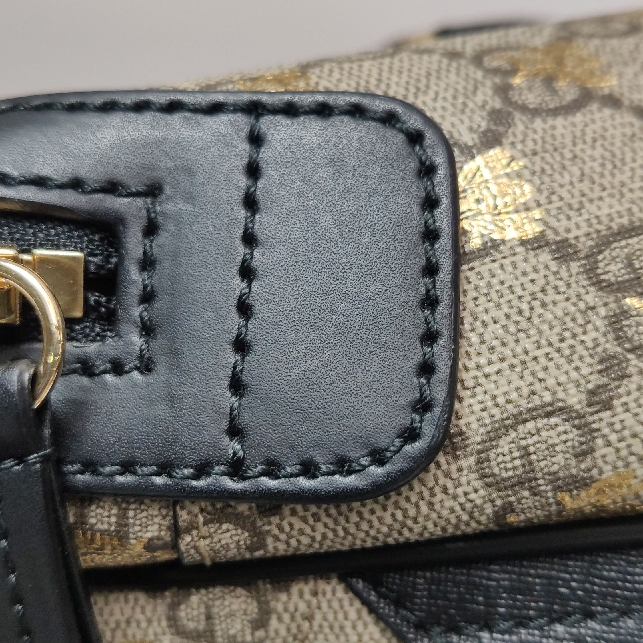 Gucci Gucci Women os Backpacks Size ONE SIZE - 15 Thumbnail