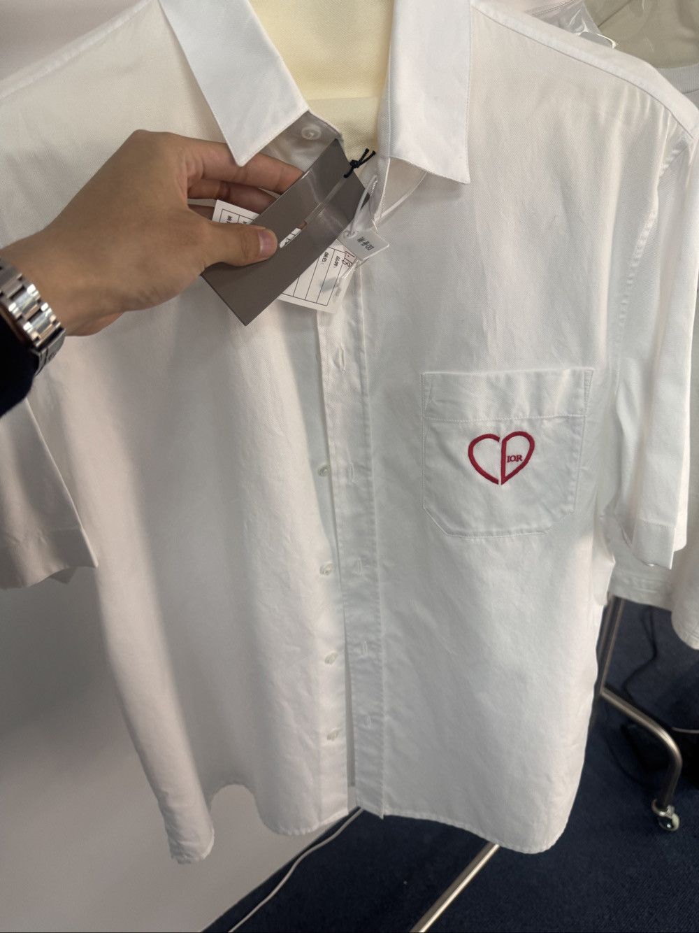 Dior Dior Heart Logo Embroidered Shirt Size M Size US M / EU 48-50 / 2 - 7 Thumbnail