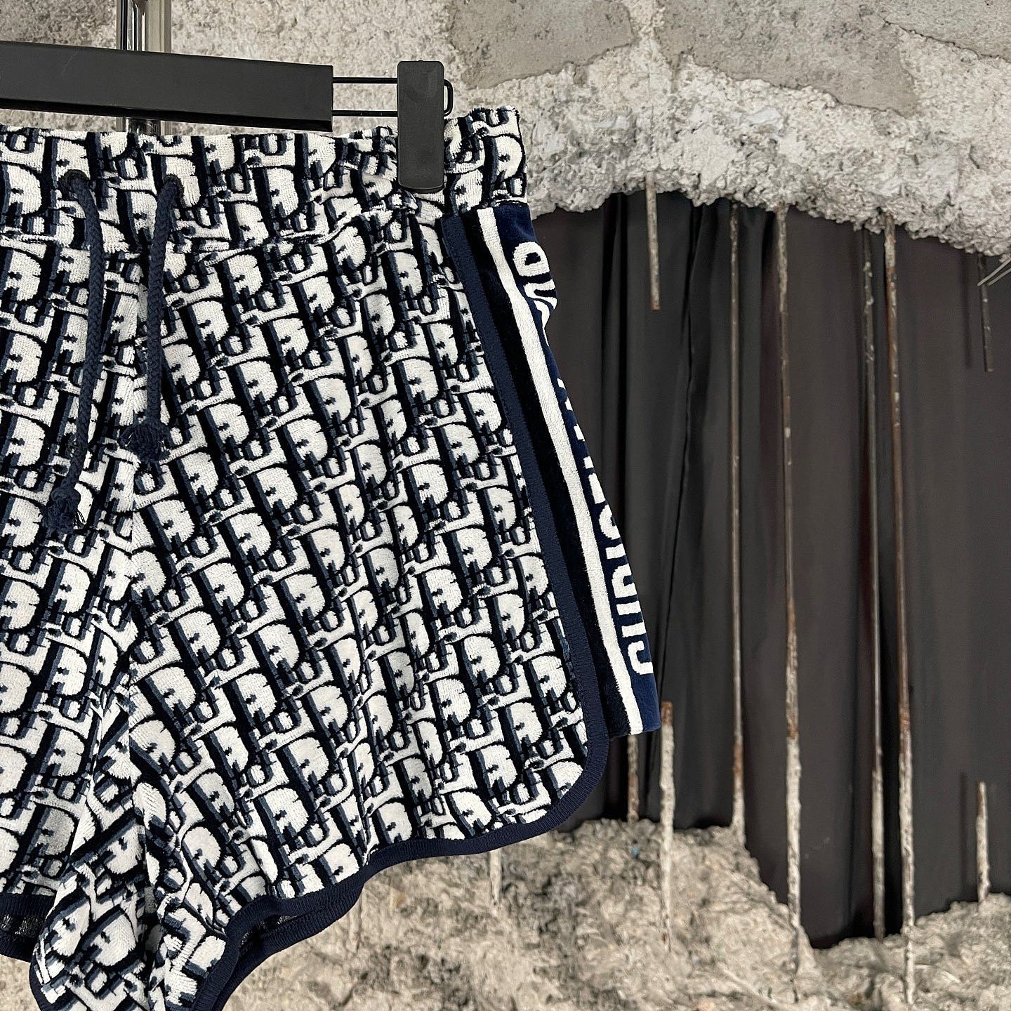 Dior Dior Oblique Jacquard Shorts Size M Size 28" / US 6 / IT 42 - 7 Thumbnail