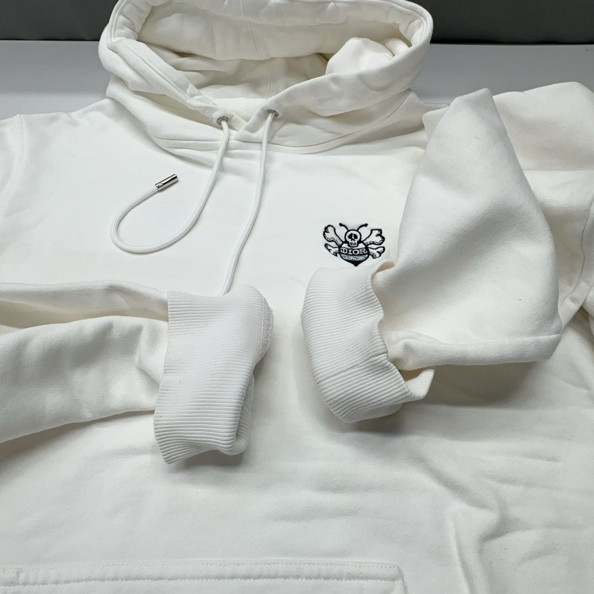 Dior Dior Bee Embroidery Hoodie Size L Size US L / EU 52-54 / 3 - 9 Thumbnail