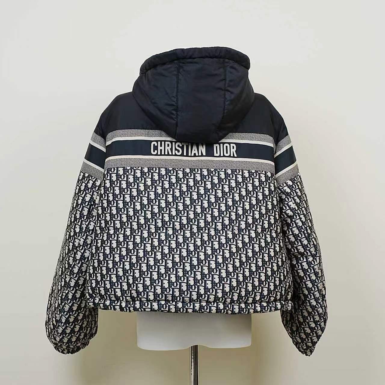 Dior Dior Oblique Reversible Hooded Jacket Size S Size S / US 4 / IT 40 - 2 Thumbnail