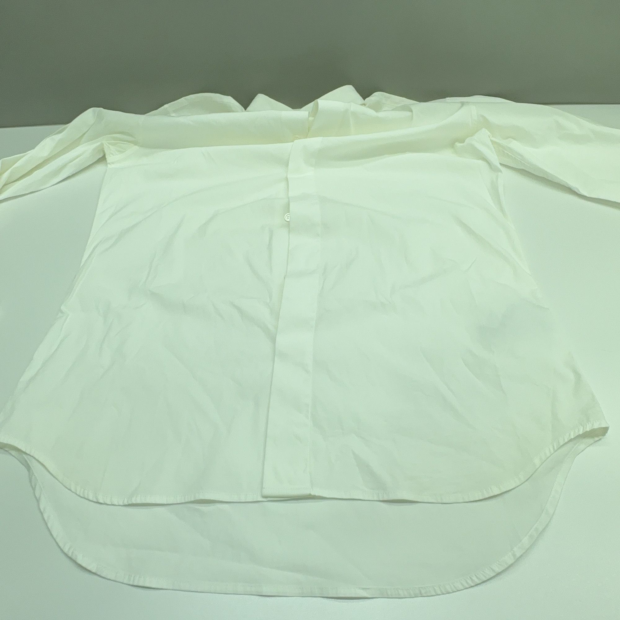 Dior Dior Bee Logo Shirt Size 39 Size US M / EU 48-50 / 2 - 7 Thumbnail