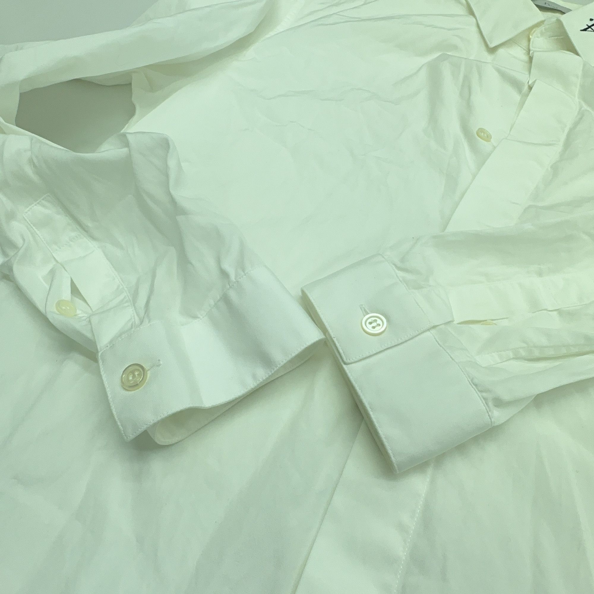 Dior Dior Embroidered Collar Button Up Shirt Size M Size US M / EU 48-50 / 2 - 9 Thumbnail
