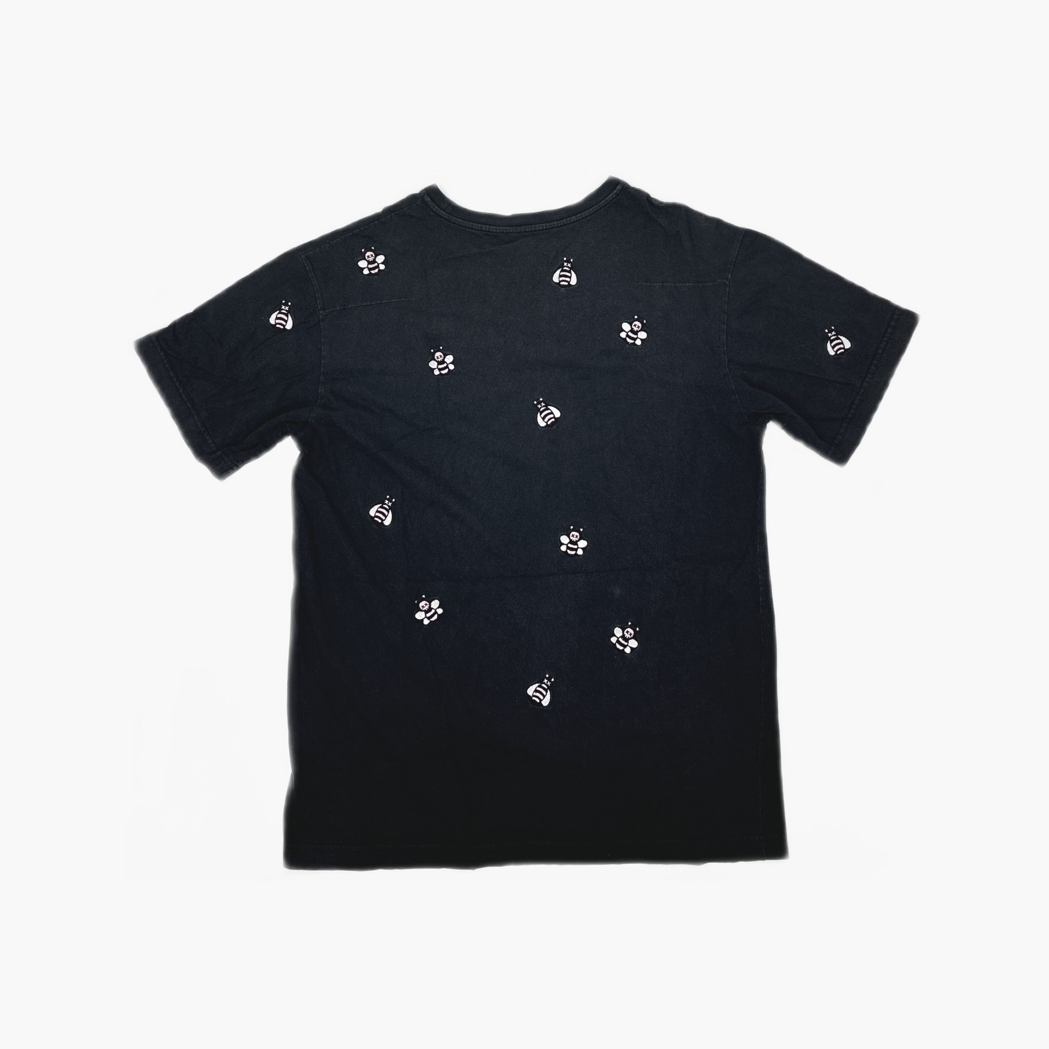 Dior Dior x KAWS Bee Embroidery T-Shirt S Size US S / EU 44-46 / 1 - 2 Thumbnail
