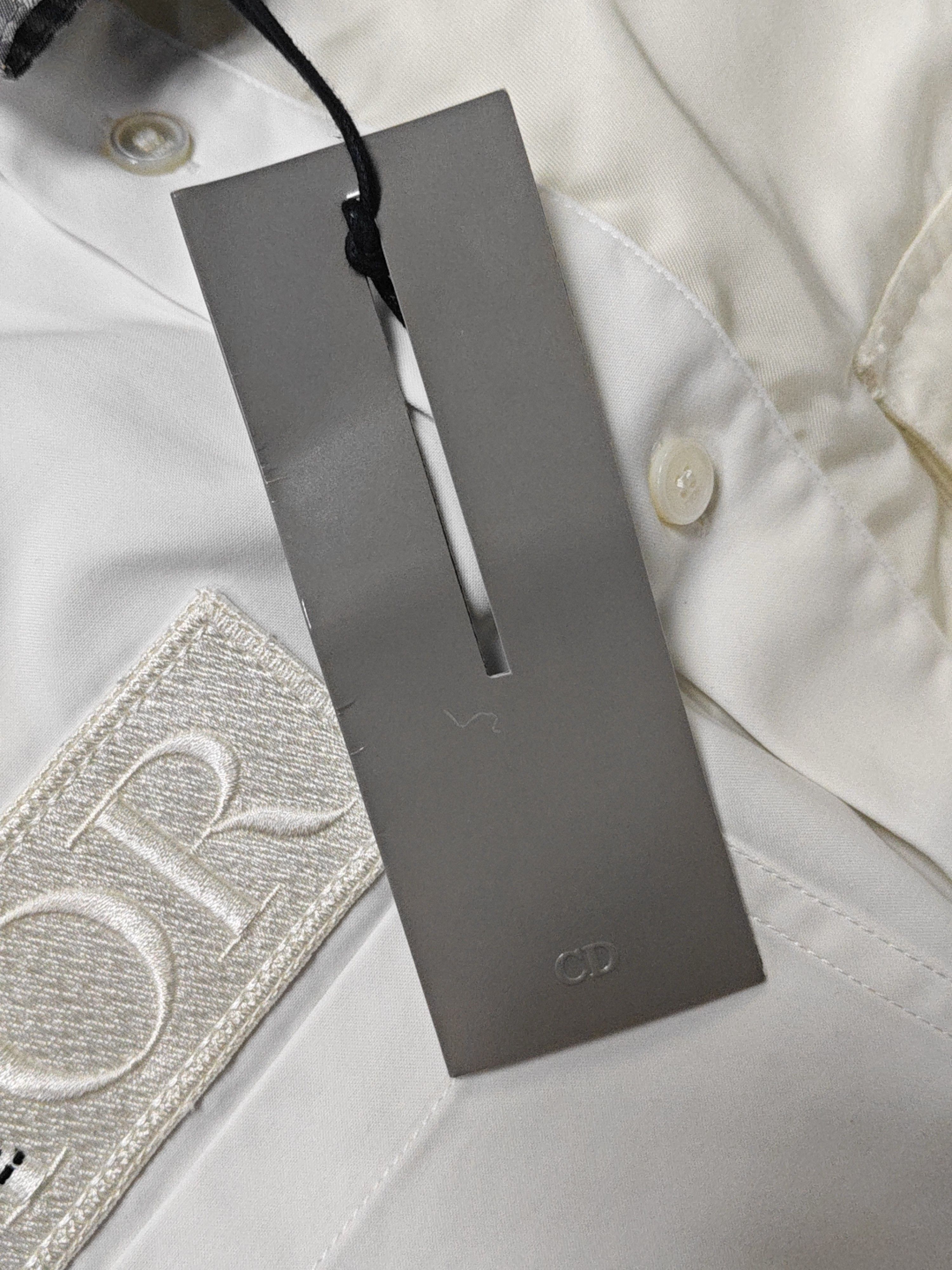 Dior Dior x Sacai Logo Patch Button Up Shirt Size M Size US M / EU 48-50 / 2 - 5 Thumbnail