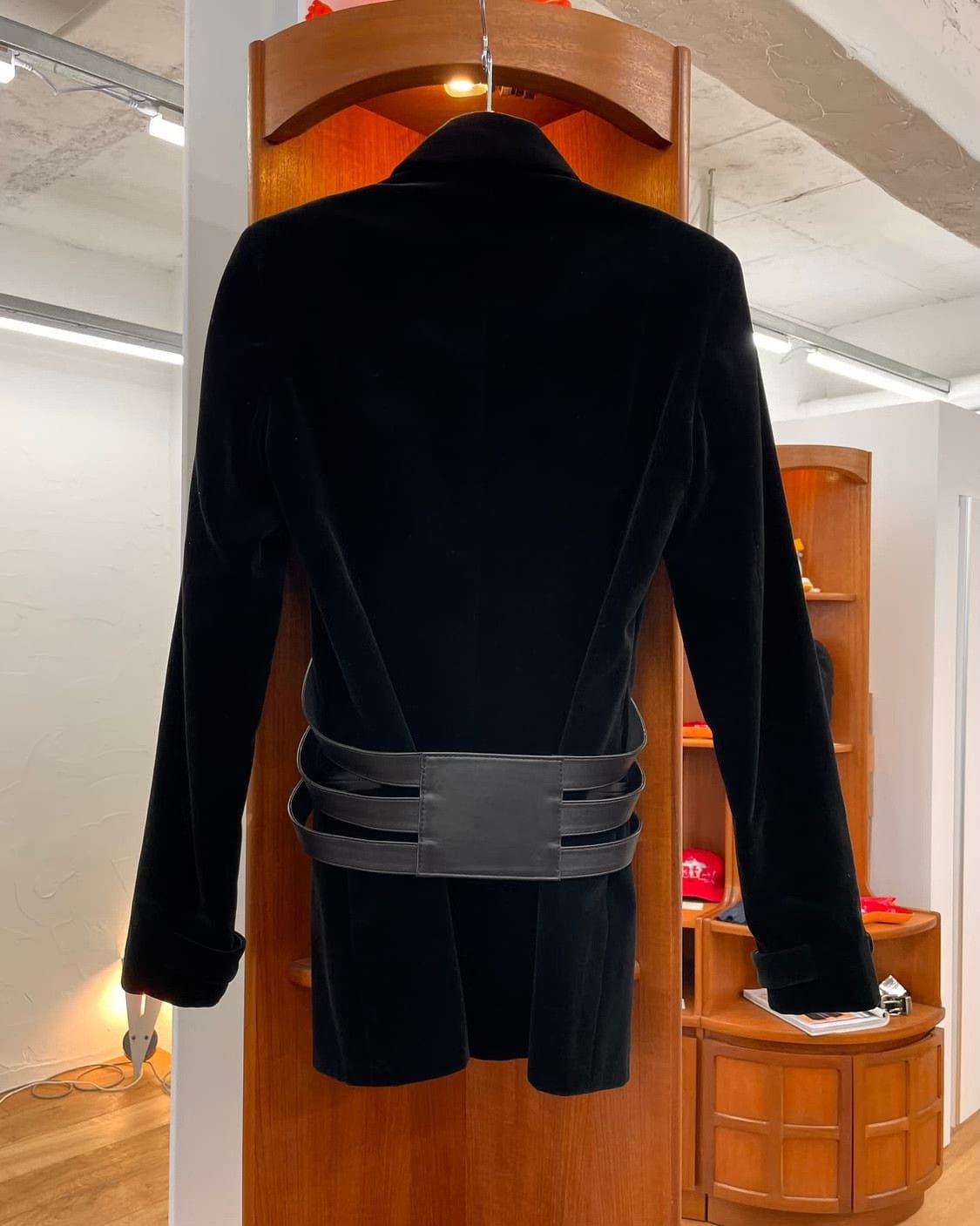 Versace Versace Vintage Tuxedo-Inspired Coat Size US M / EU 48-50 / 2 - 5 Thumbnail