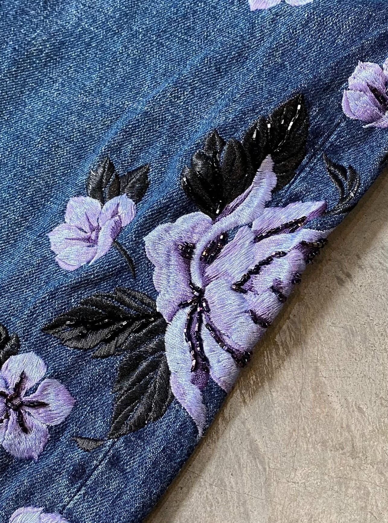 Vintage Vintage 1990s Yoshiyuki Konishi Embroidered Denim Size US 26 / EU 42 - 5 Thumbnail