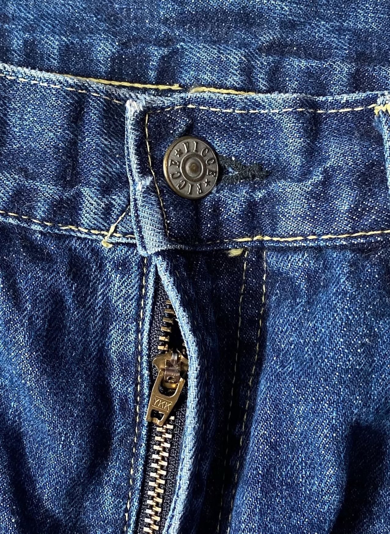Vintage Vintage 1990s Yoshiyuki Konishi Embroidered Denim Size US 26 / EU 42 - 4 Thumbnail