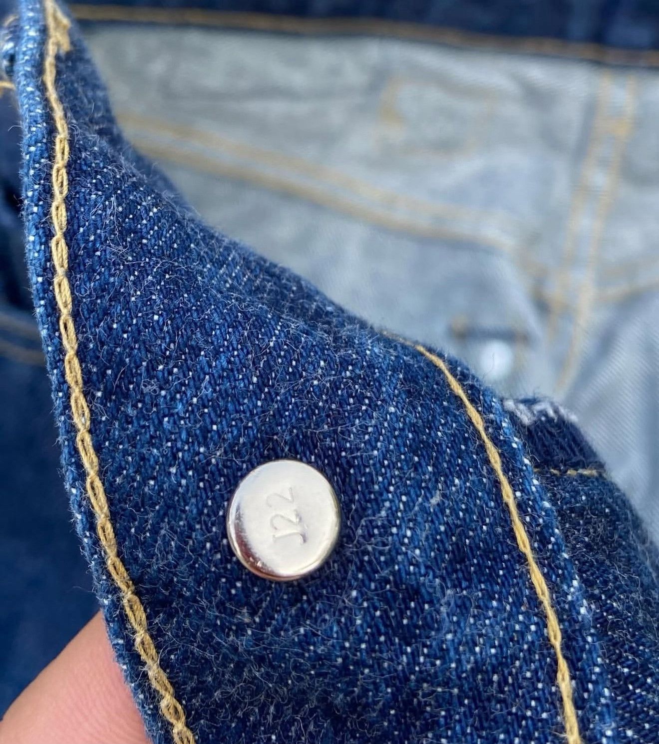 Vintage Vintage Levi's 90s 702xx BigE Japan Selvedge Size US 32 / EU 48 - 7 Thumbnail