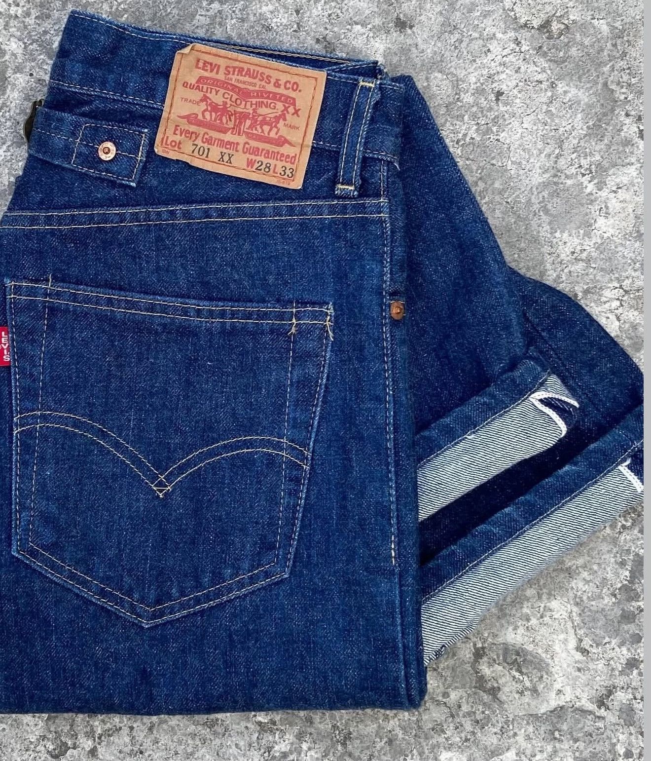 Vintage Vintage Levi's 90s 702xx BigE Japan Selvedge Size US 32 / EU 48 - 4 Thumbnail