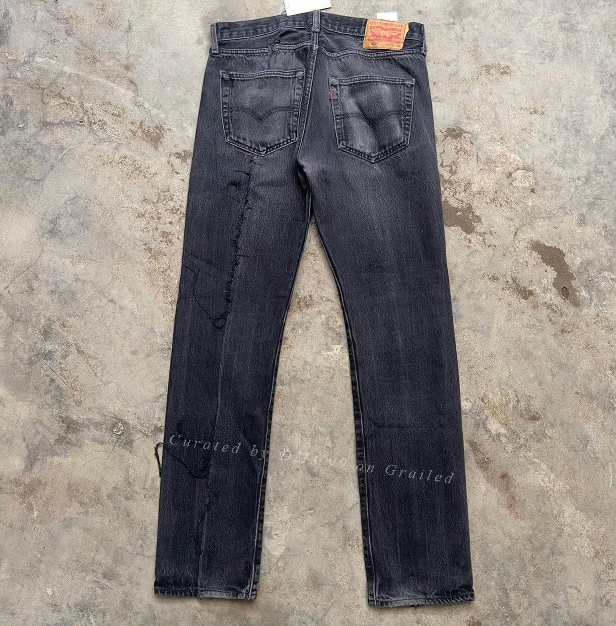 Vintage Vintage 2000s Levi's 501 Black Ripped Size US 34 / EU 50 - 3 Thumbnail