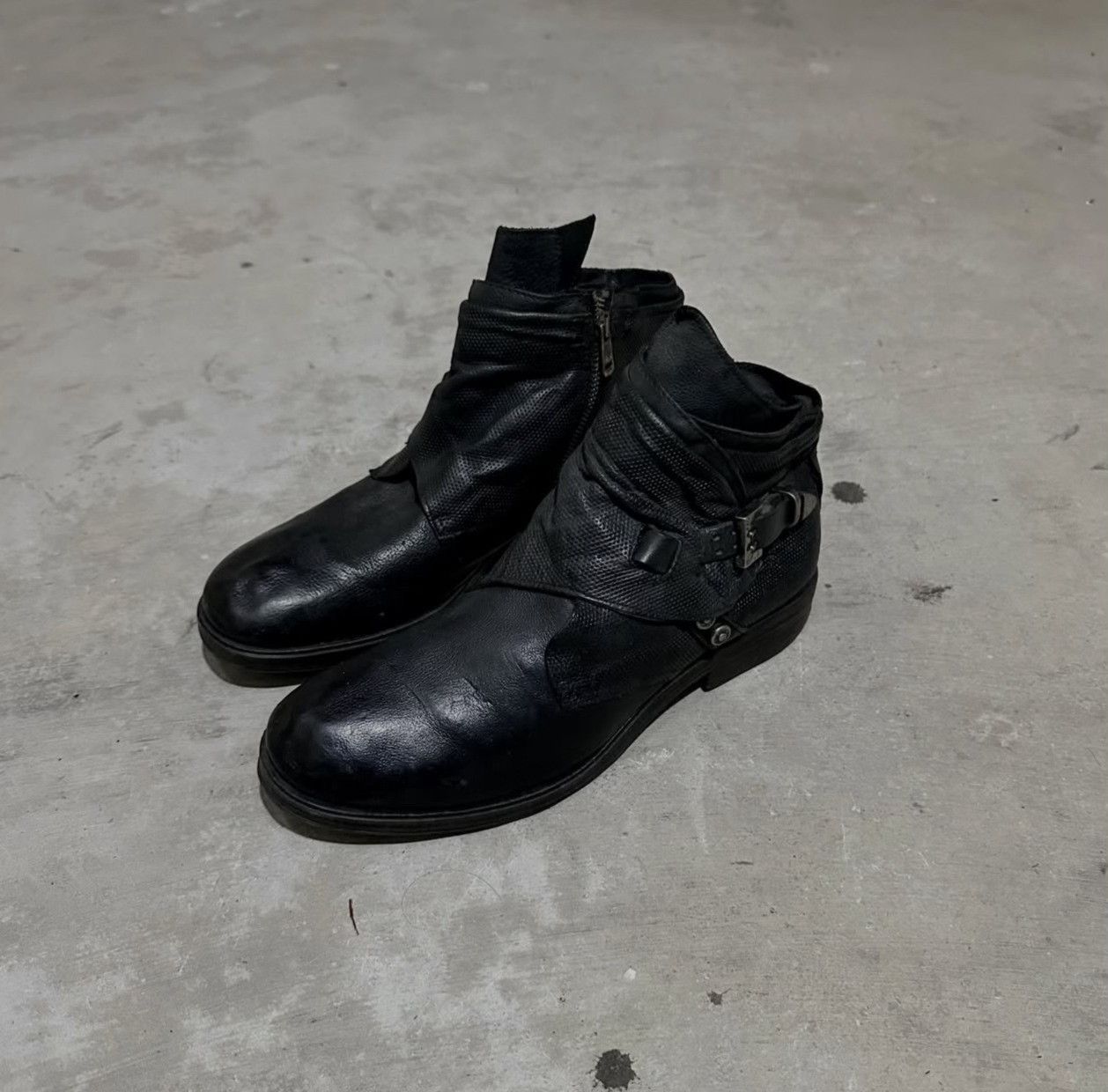 Vintage Vintage A.S.98 Black Embossed Leather Ankle Boots Size US 9 / EU 42 - 4 Thumbnail