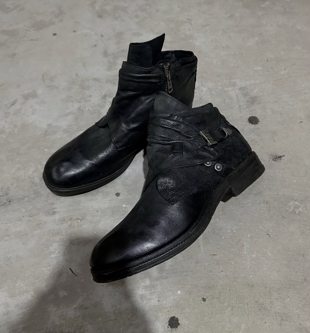 Vintage Vintage A.S.98 Black Embossed Leather Ankle Boots Size US 9 / EU 42 - 3 Thumbnail