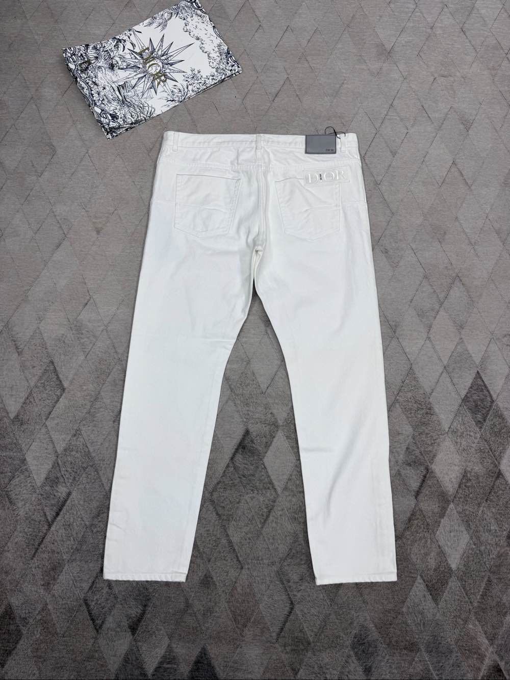 Dior Dior Logo Pocket Jeans Size 36 Size US 36 / EU 52 - 2 Thumbnail