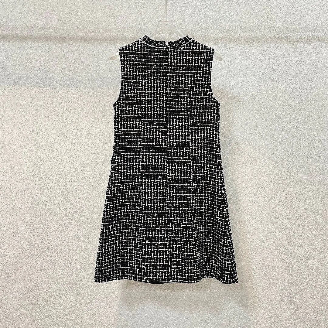 Dior Dior Tweed Sleeveless Mini Dress Size 34 Size XS / US 0-2 / IT 36-38 - 2 Thumbnail