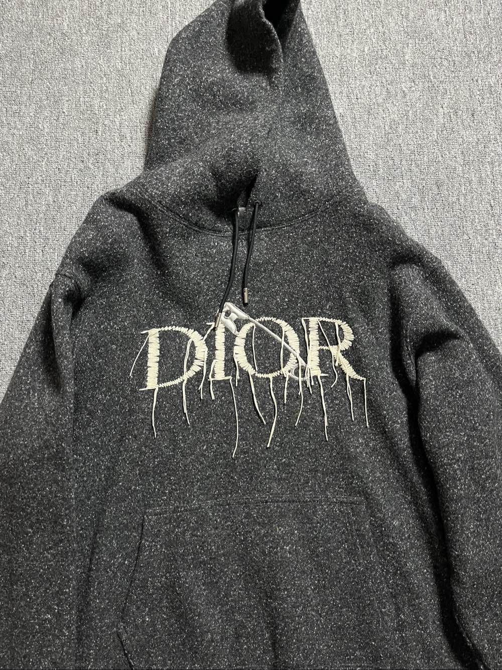 Dior Dior Embroidered Hoodie Size XL Size US XL / EU 56 / 4 - 5 Thumbnail