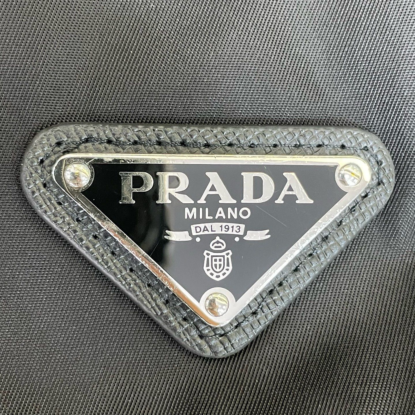 Prada Prada Logo Re-Nylon Shorts Size 40 Size 27" / US 4 / IT 40 - 6 Thumbnail