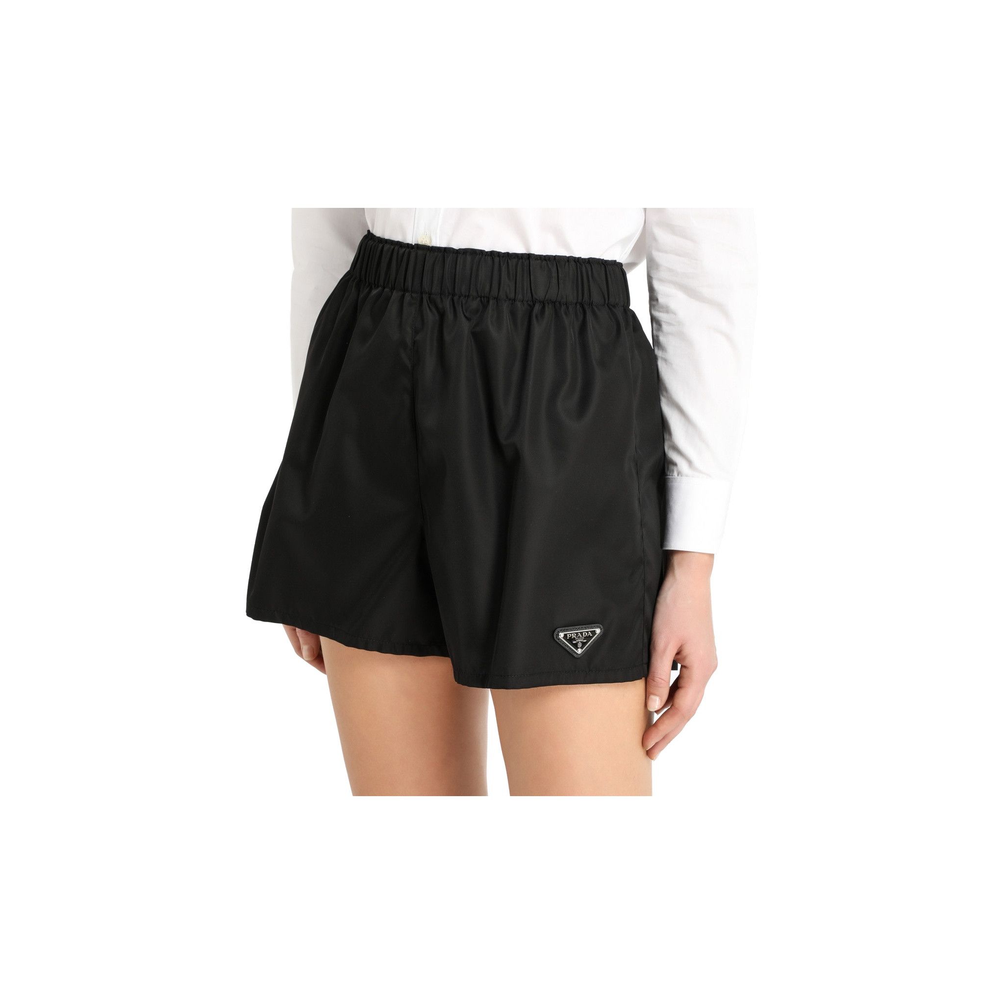 Prada Prada Logo Re-Nylon Shorts Size 40 Size 27" / US 4 / IT 40 - 15 Thumbnail